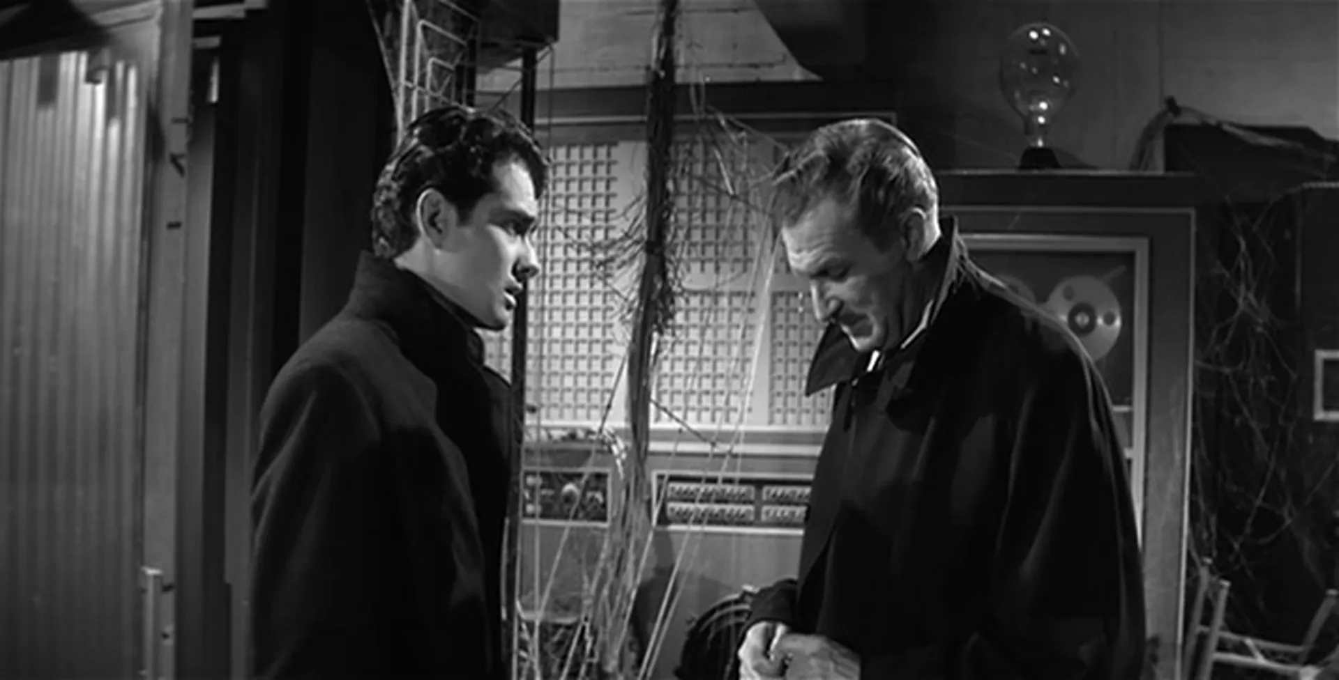 Return of the Fly scene still 1