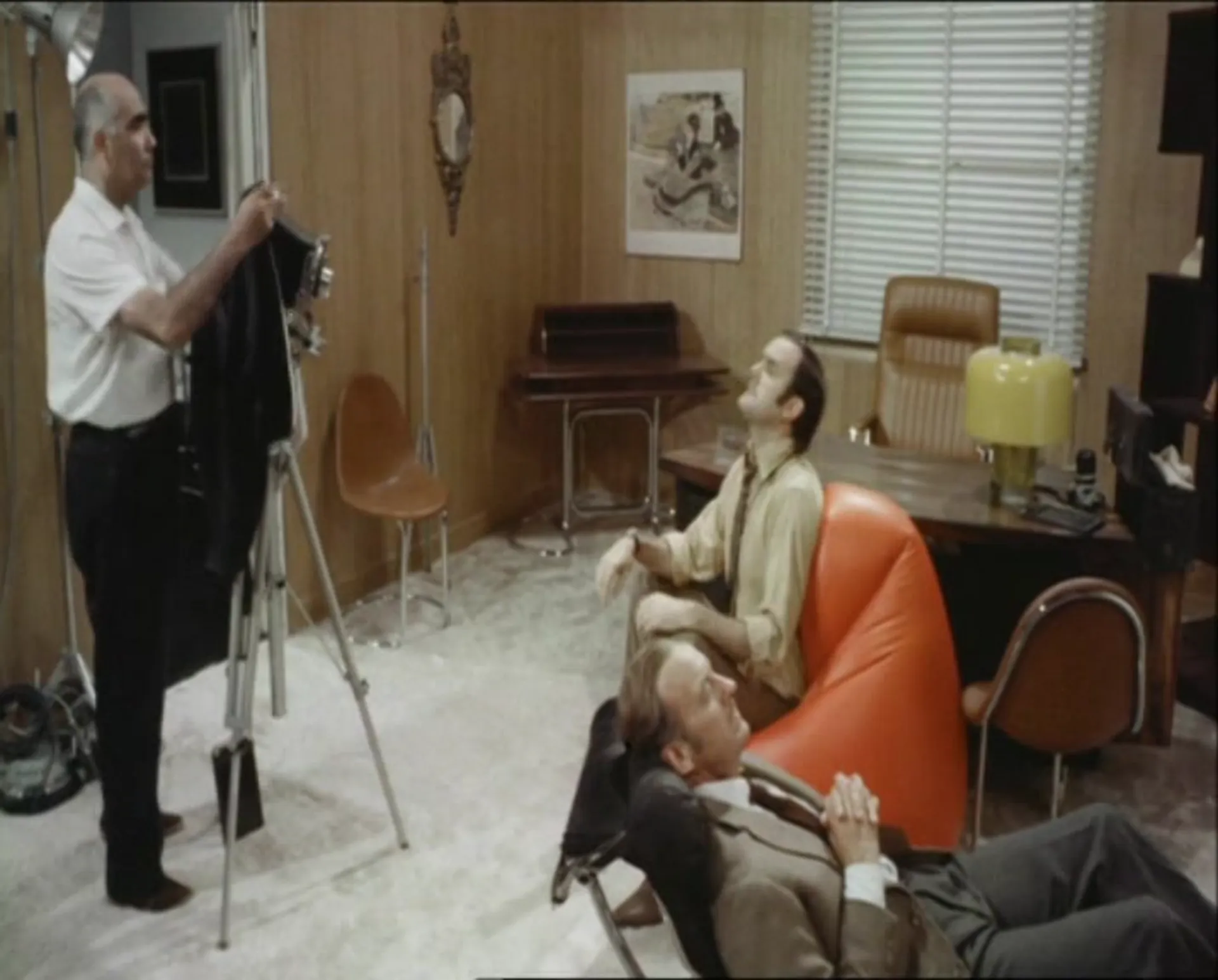 The Statue scene still 5