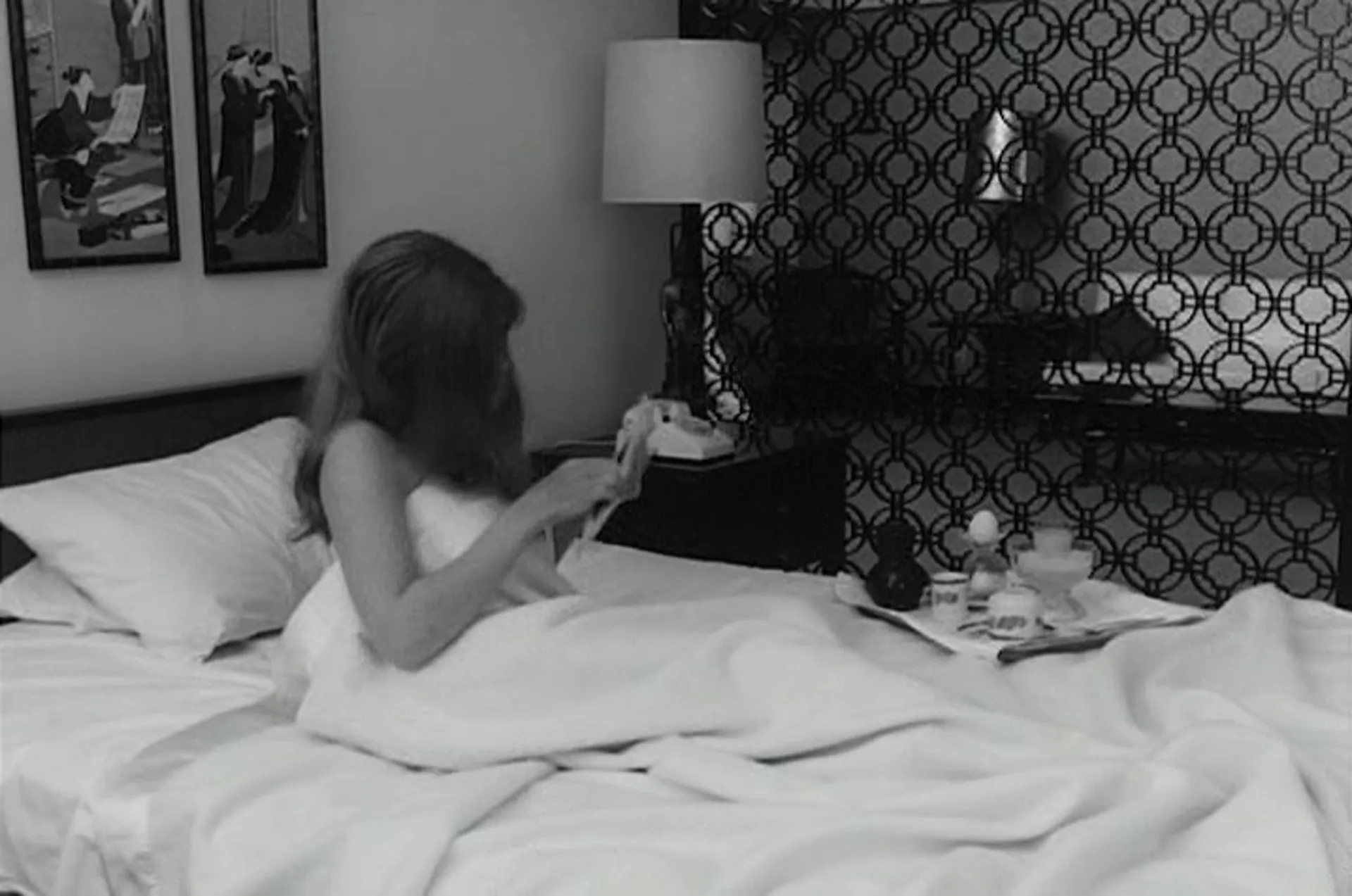 Valérie scene still 6