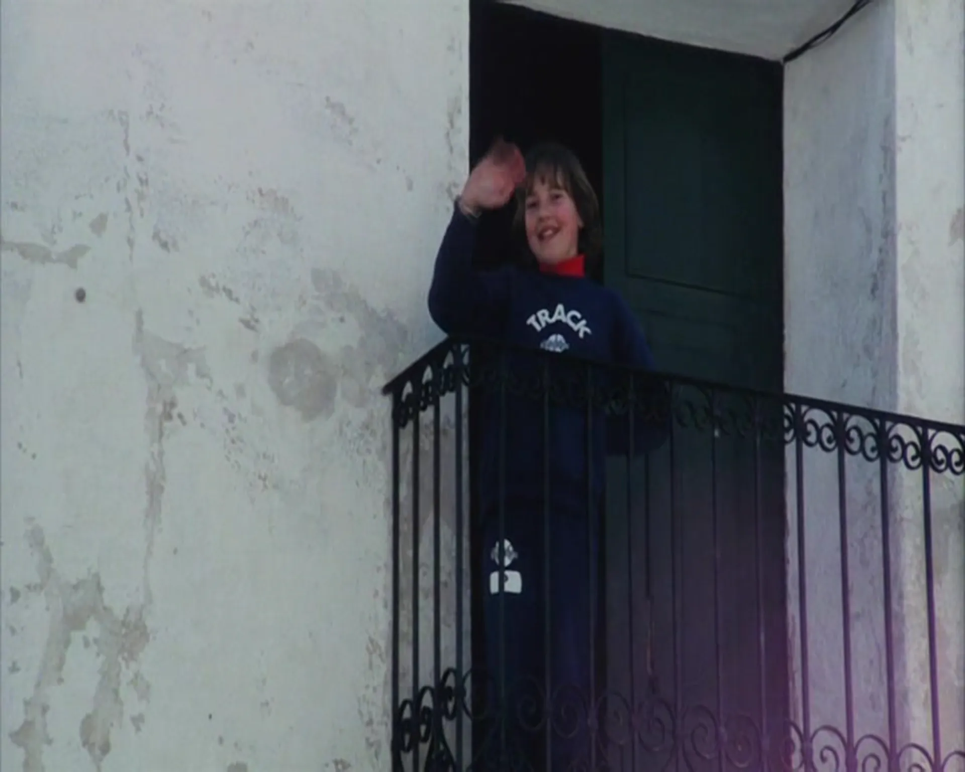The Story of Linda scene still 2