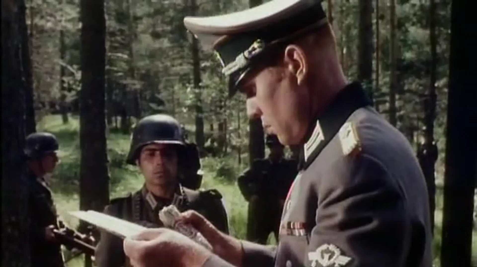 Suicide Commandos scene still 4
