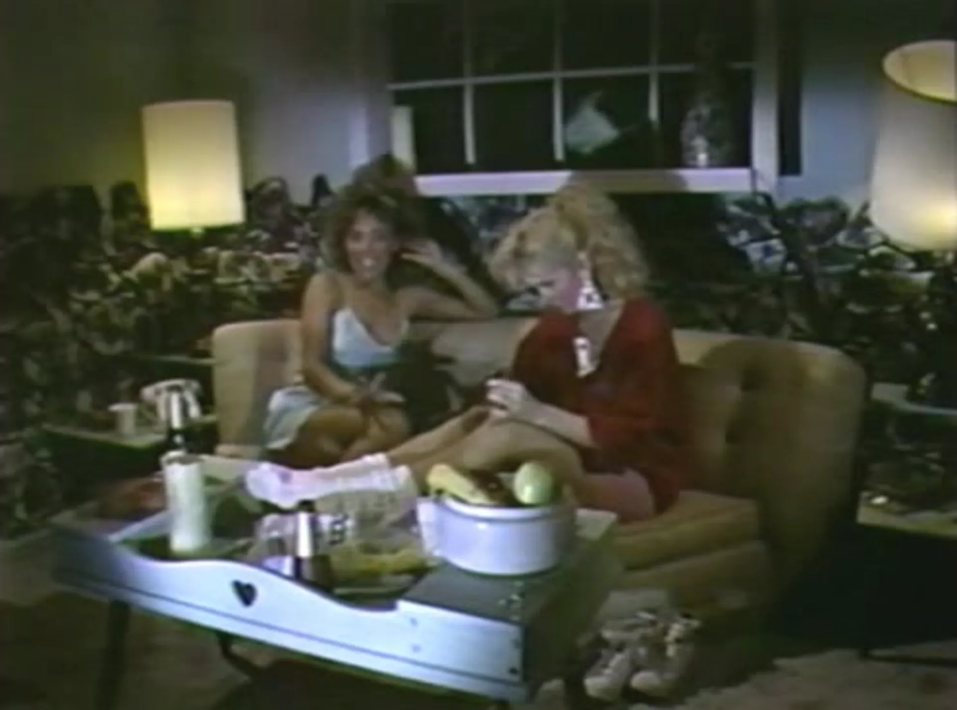 Night of the Living Babes scene still 1