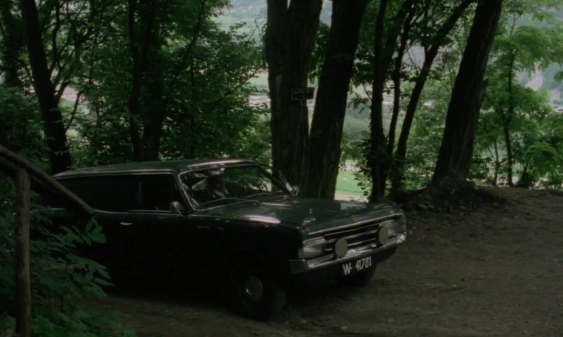 Beyond the Darkness scene still 6
