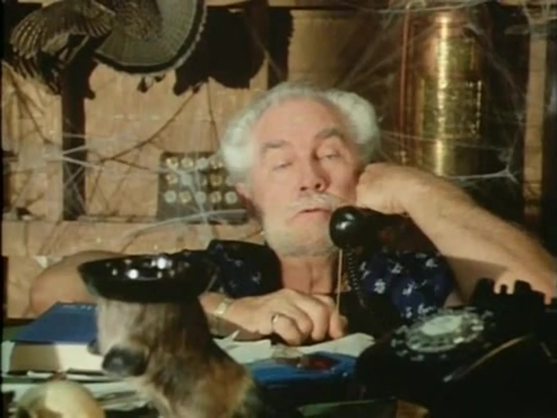 Oddballs scene still 2