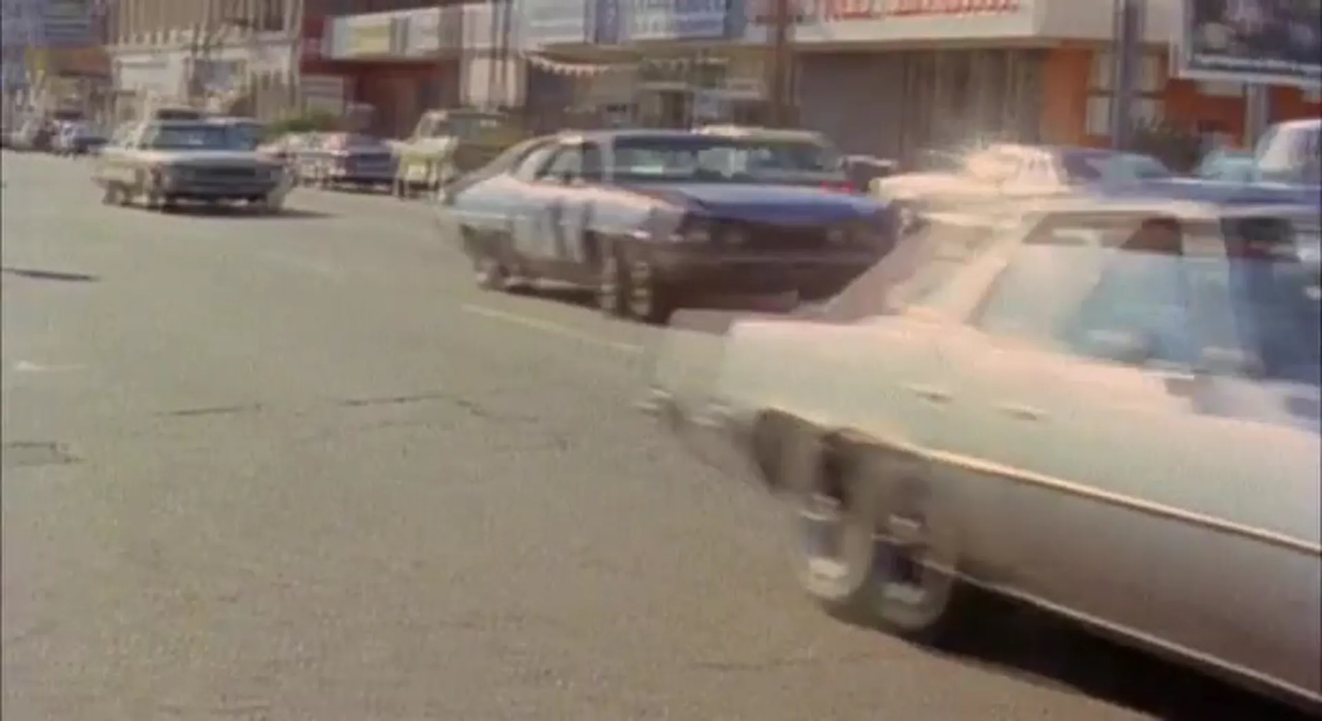 The Hollywood Strangler Meets the Skid Row Slasher scene still 3