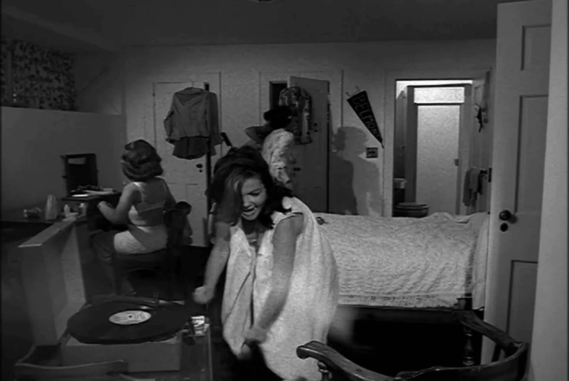 Violent Midnight scene still 4