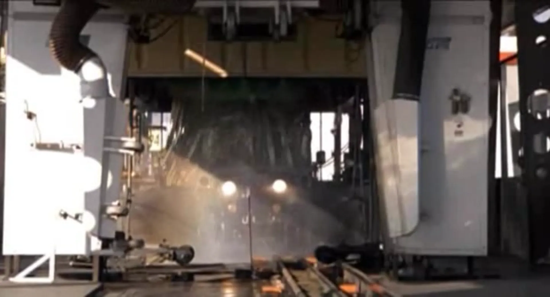 Weekend Warriors scene still 5