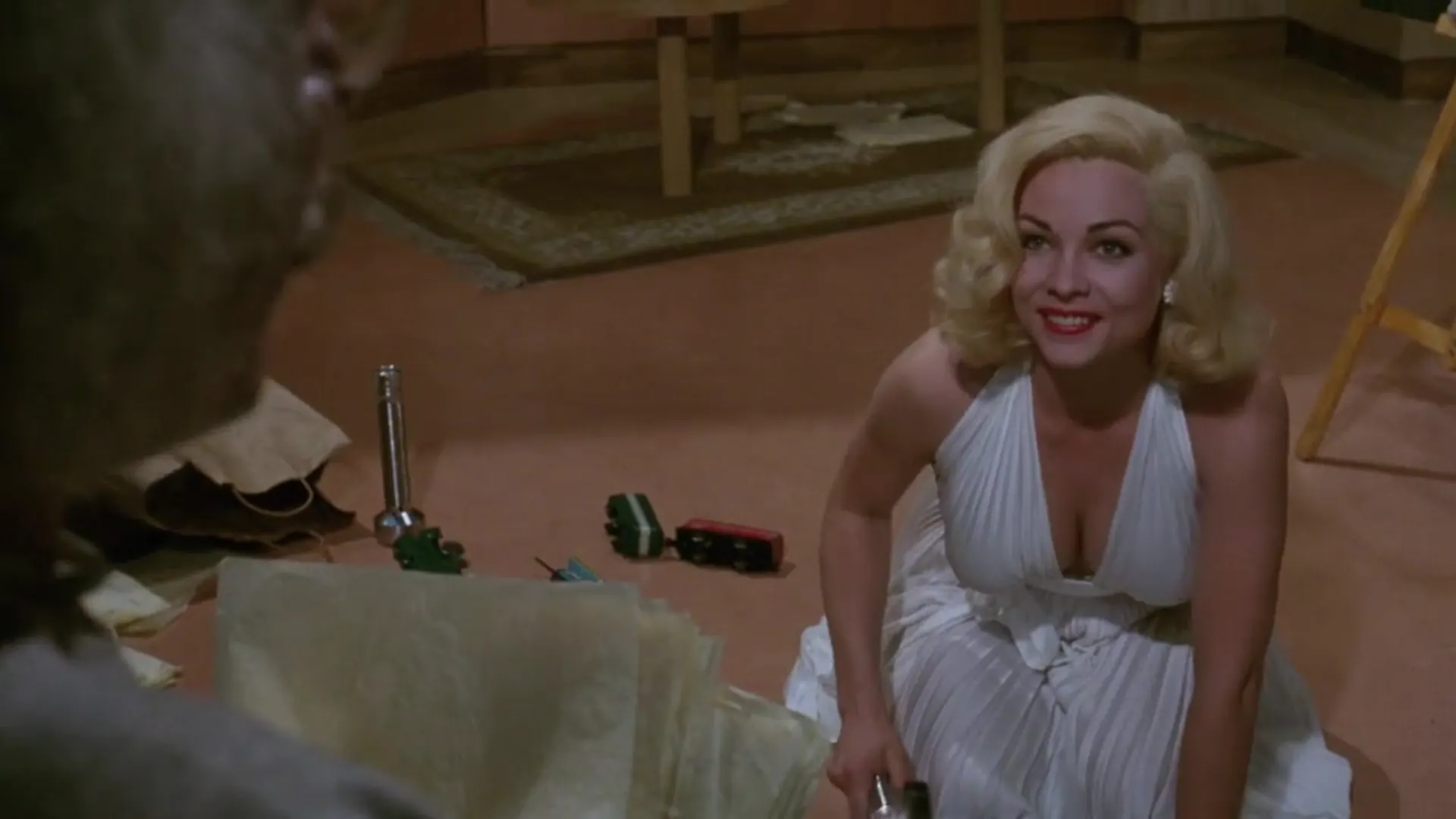 Insignificance scene still 4
