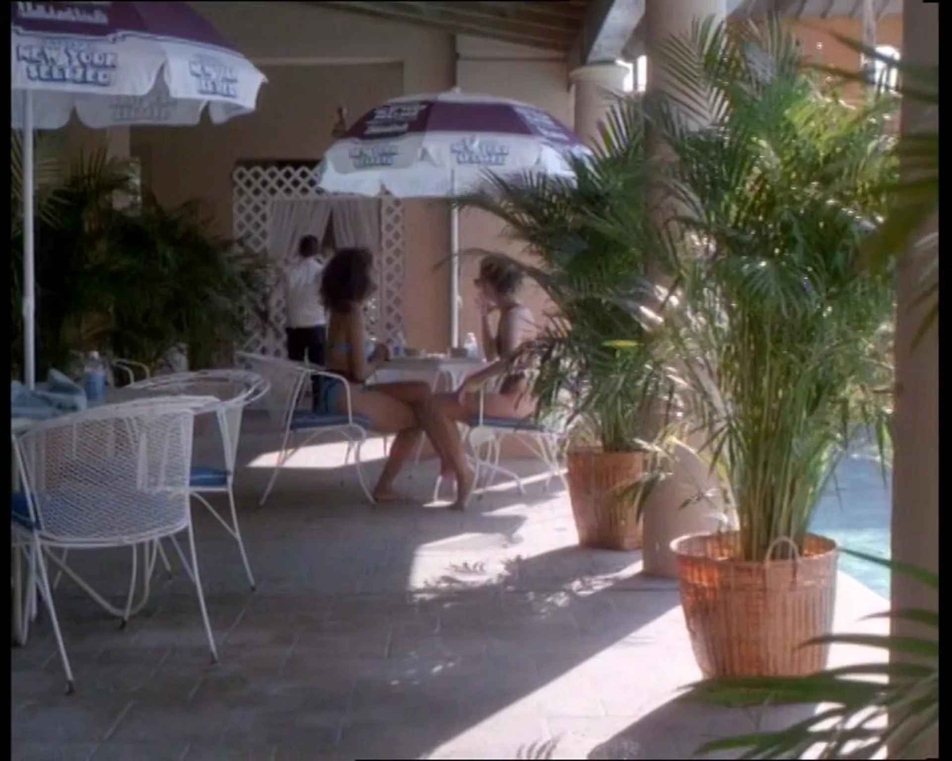 Screwball Hotel scene still 3