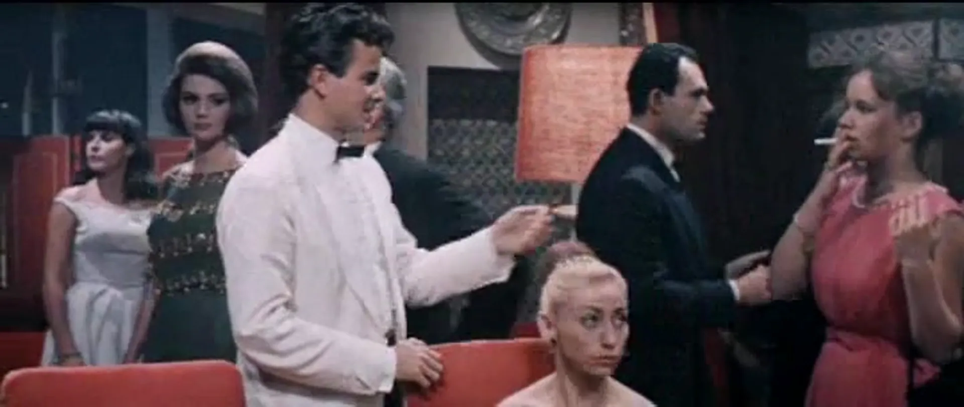 That Man in Istanbul scene still 1