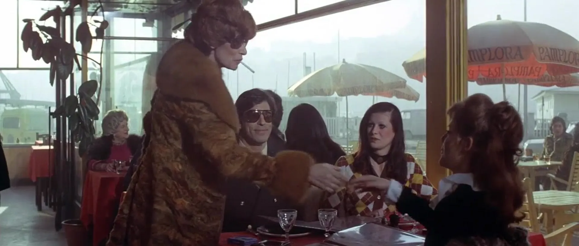 Hit! scene still 3
