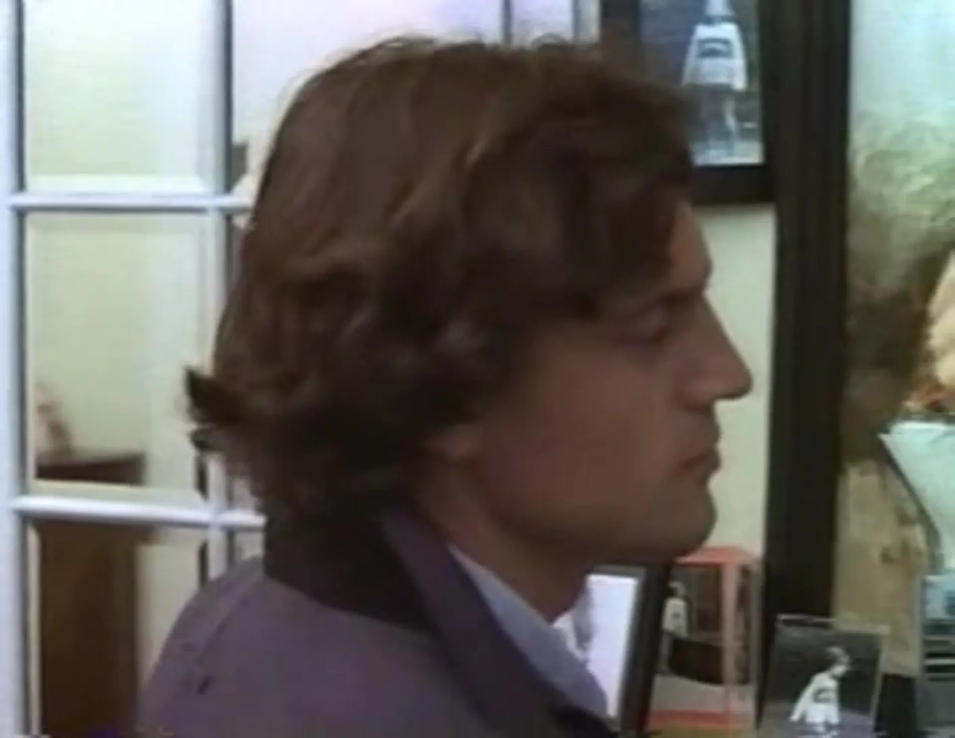 Mascara scene still 2