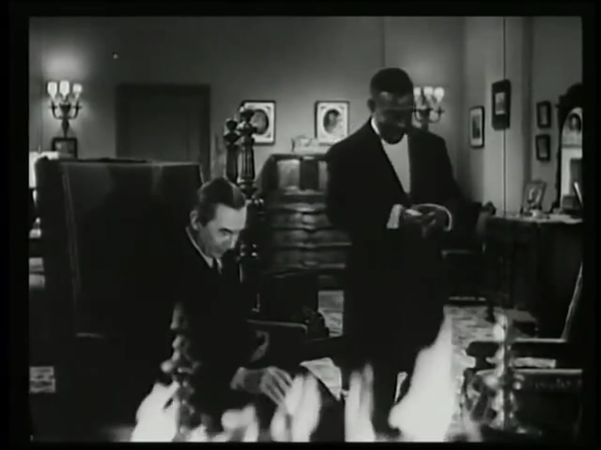 Invisible Ghost scene still 2