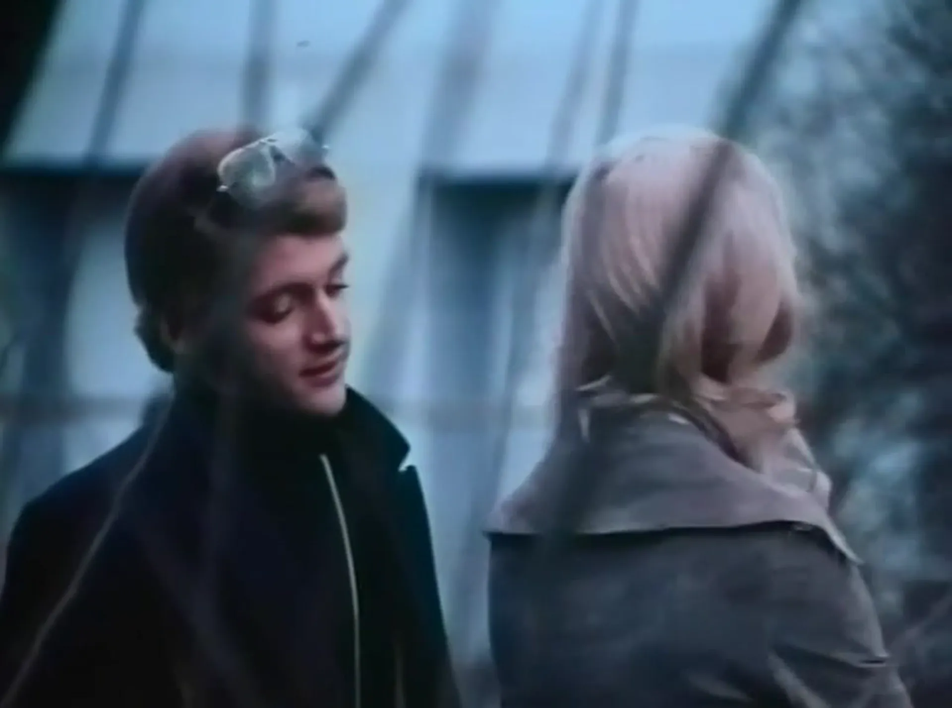Swingin' Models scene still 6