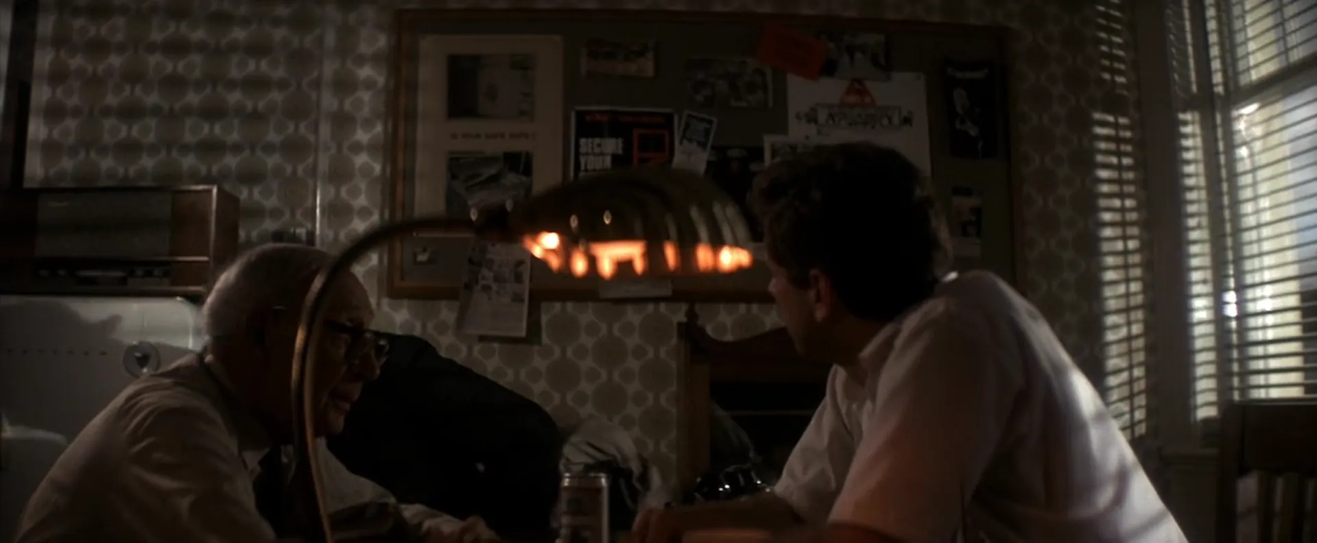 Strange Behavior scene still 6