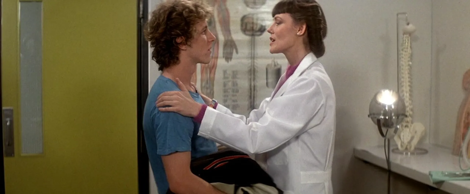 Strange Behavior scene still 5