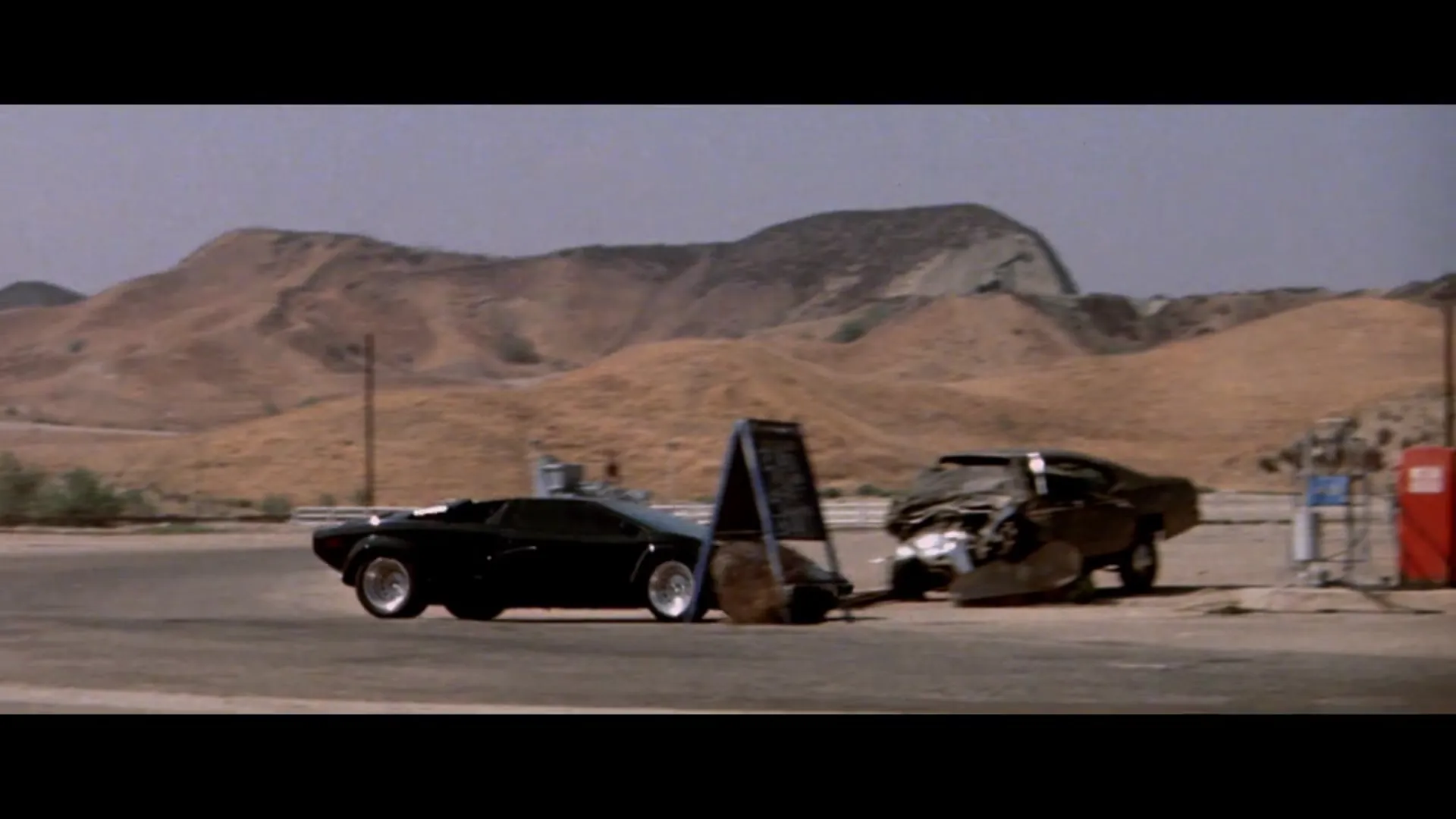 Parasite scene still 3