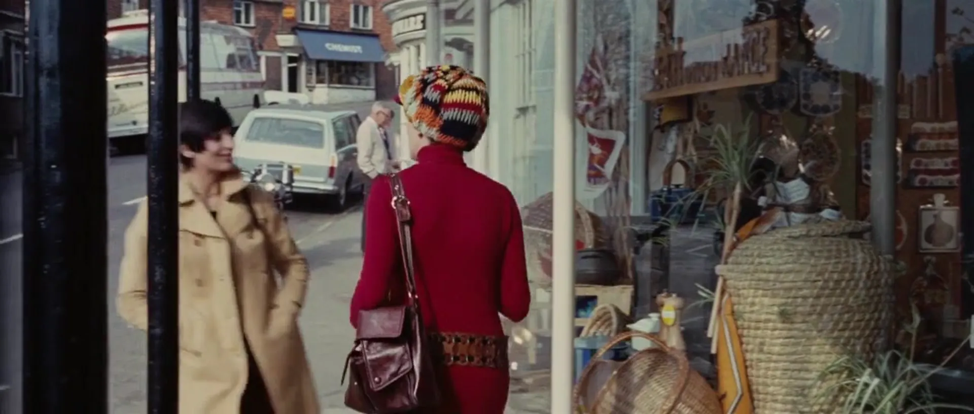Death Walks on High Heels scene still 4