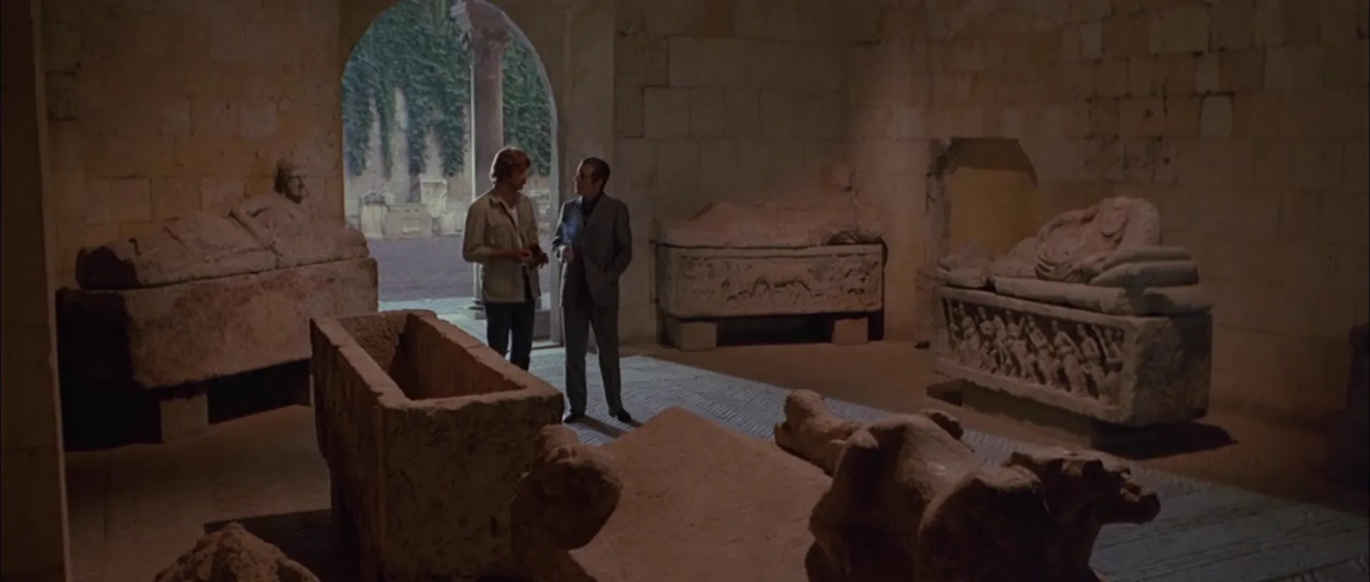The Dead Are Alive! scene still 2