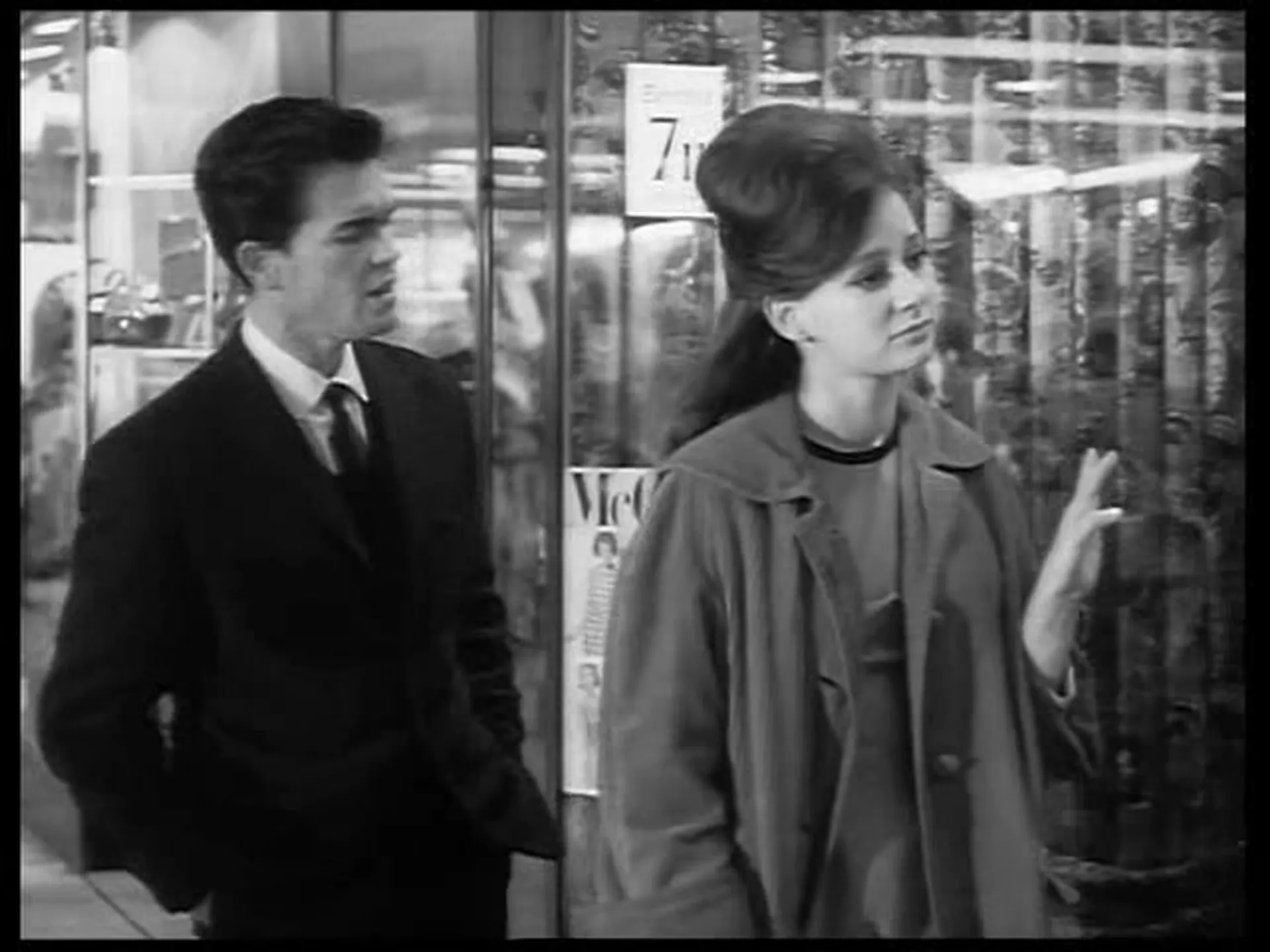 Saturday Night Out scene still 6
