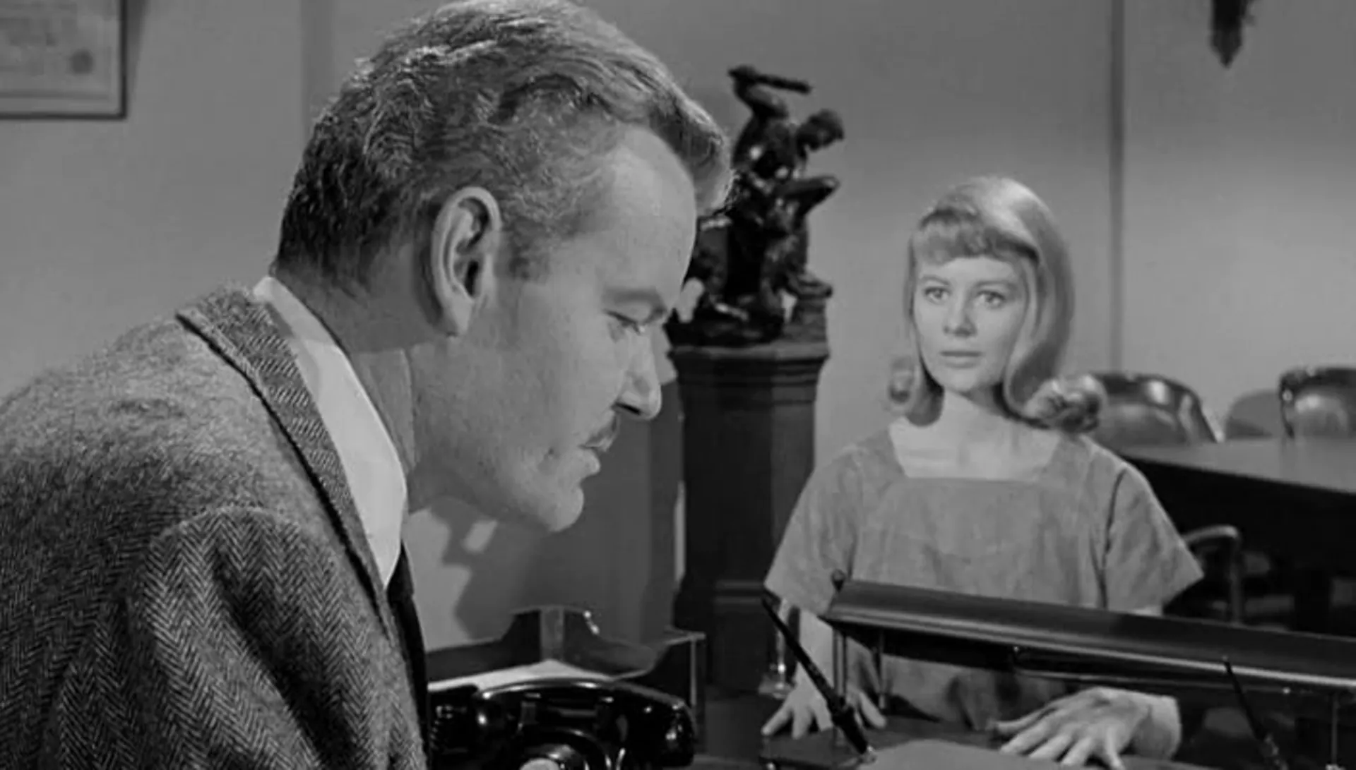 House of Women scene still 2