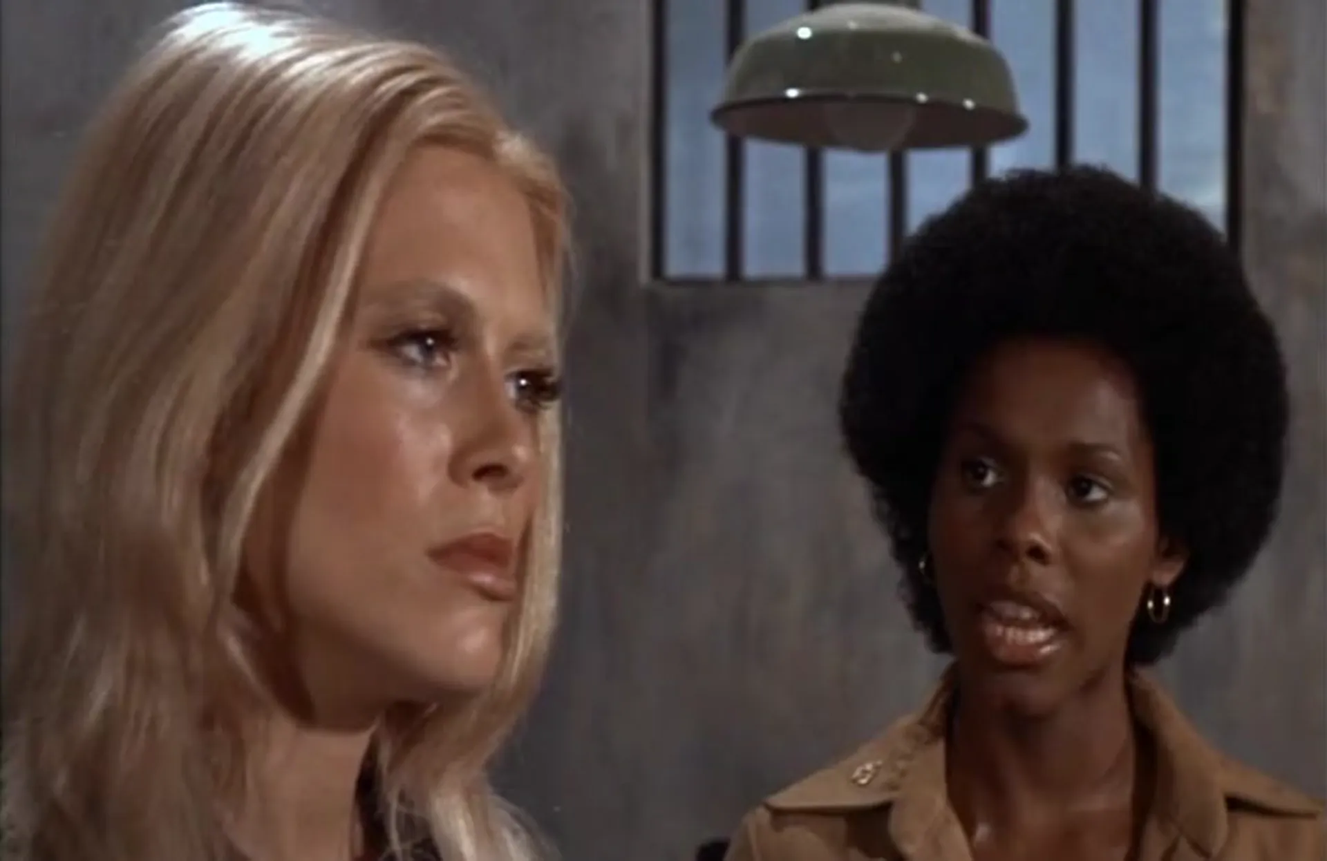 Savage Sisters scene still 4