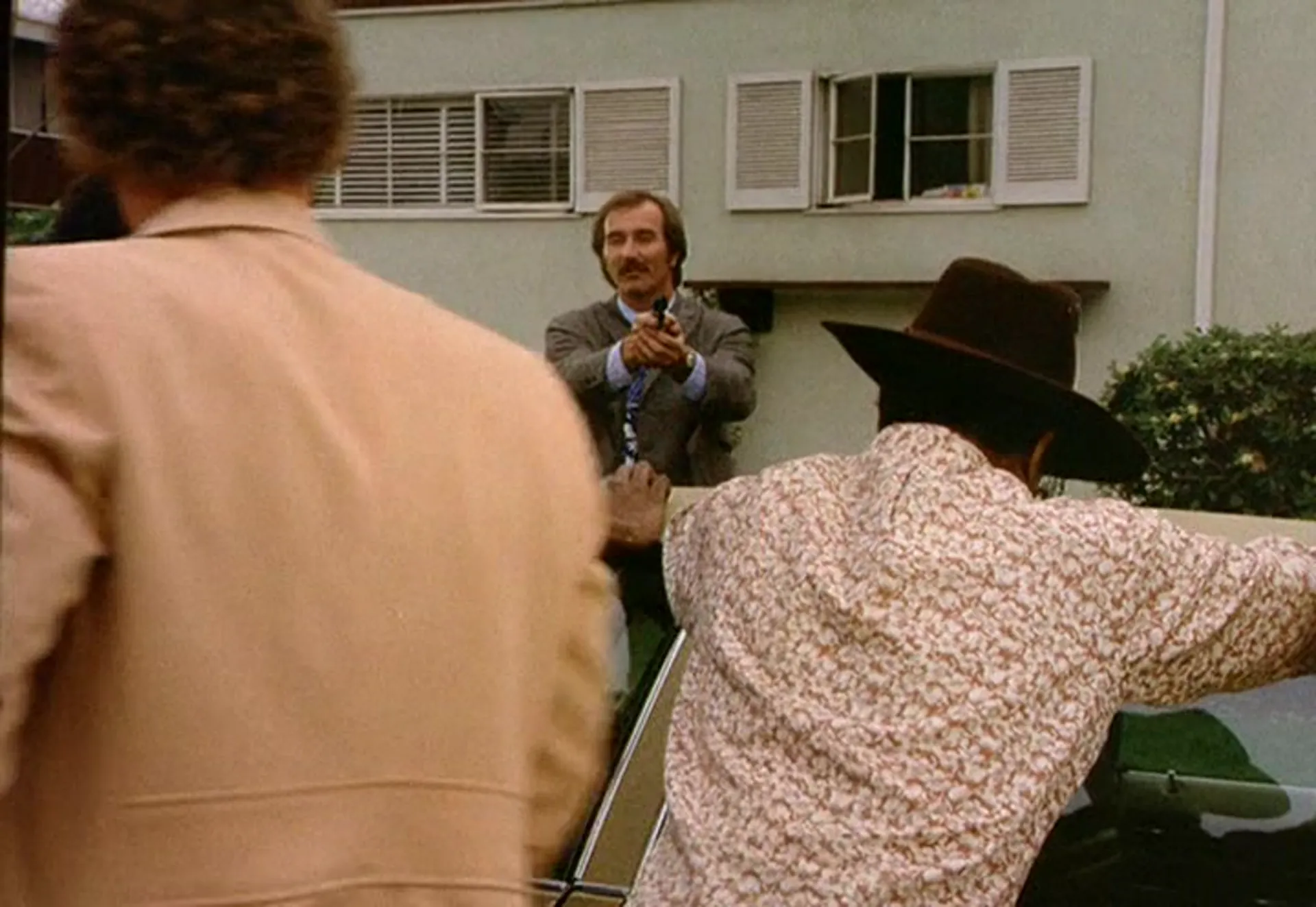A Scream in the Streets scene still 1