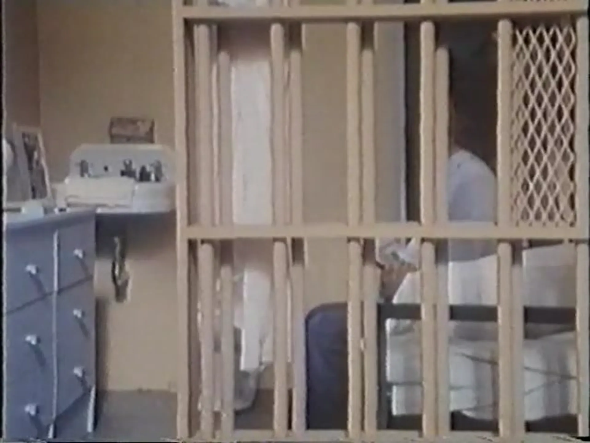 Turning to Stone scene still 5