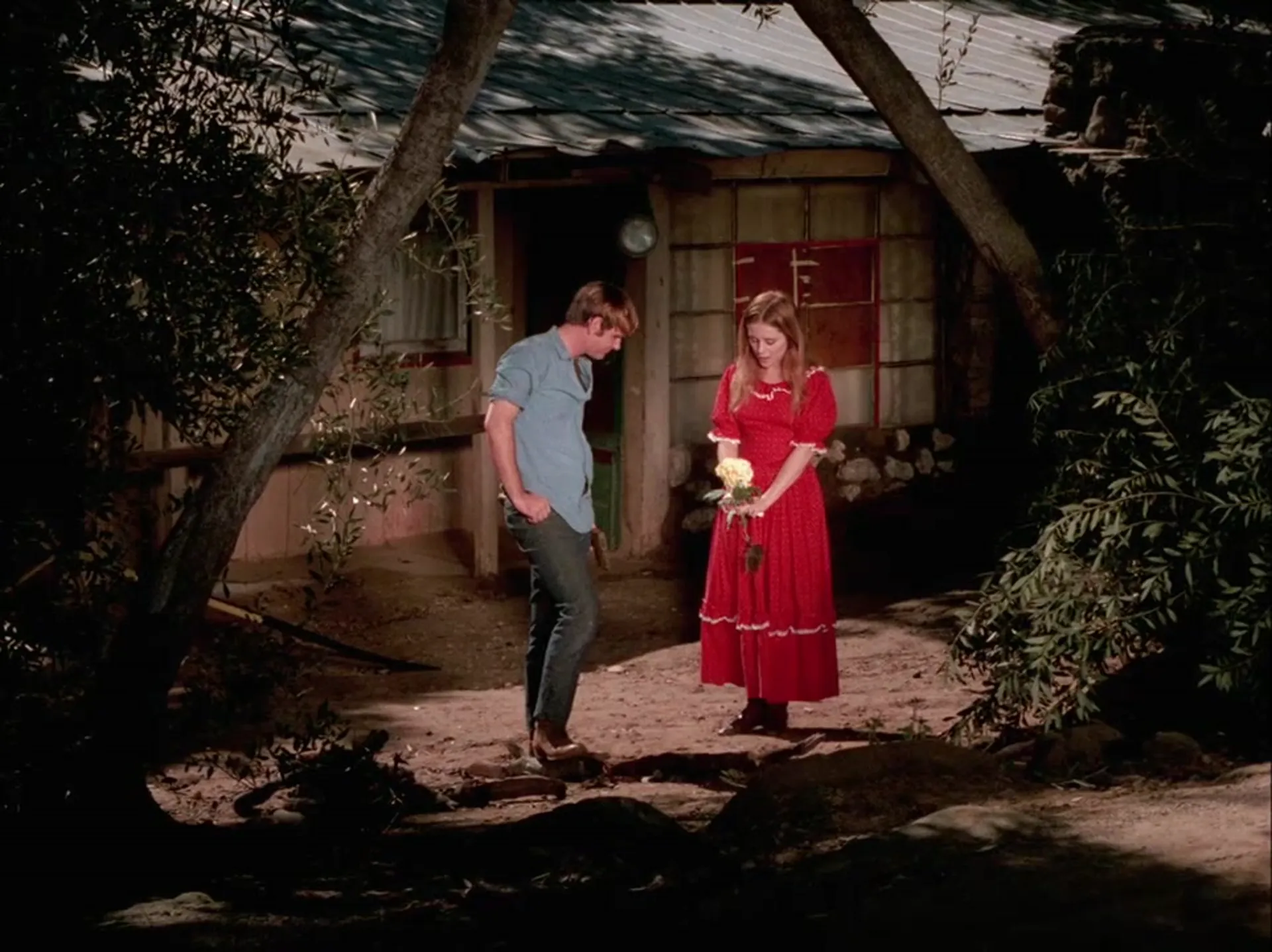 Linda and Abilene scene still 1