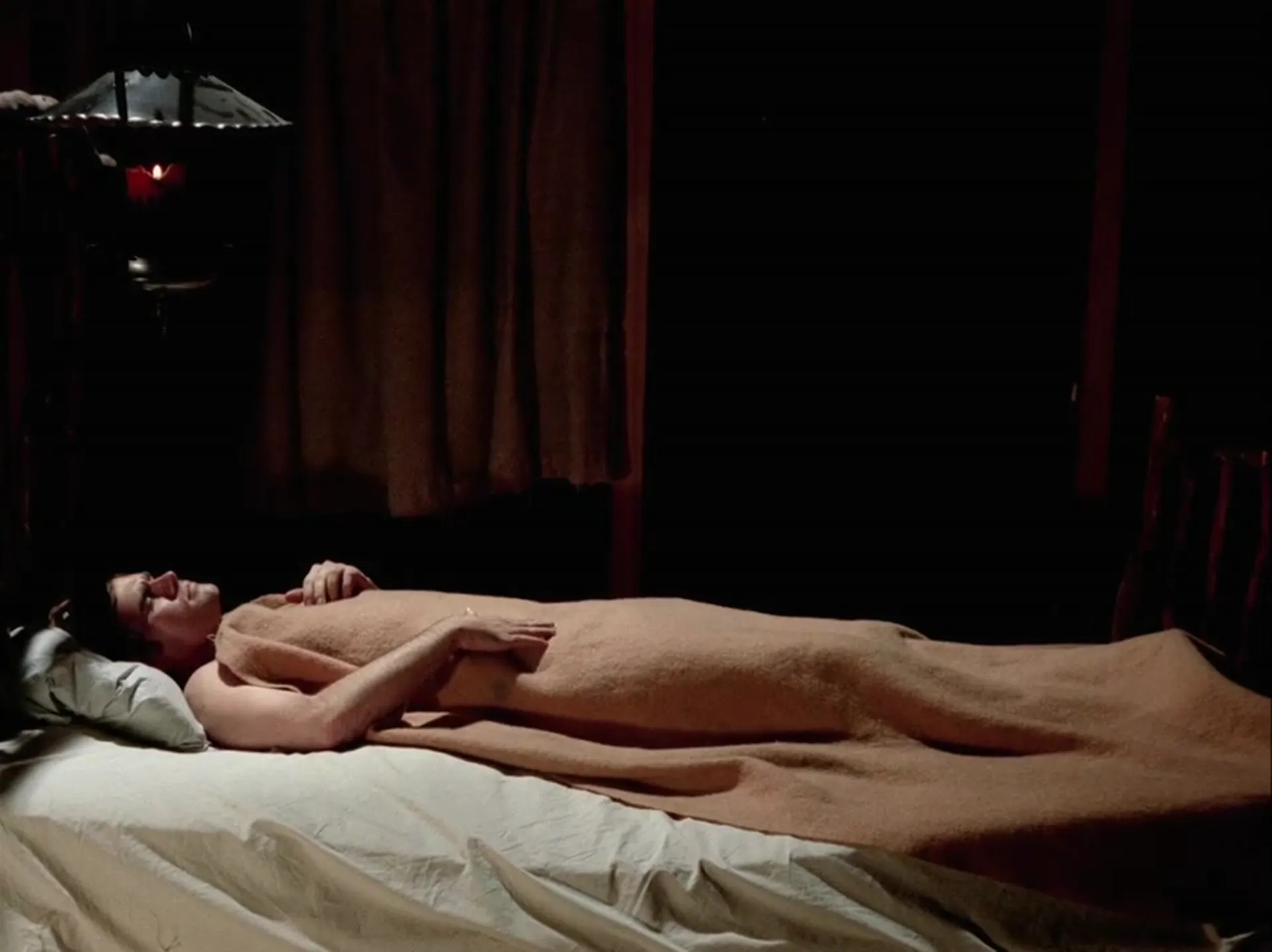 Linda and Abilene scene still 3