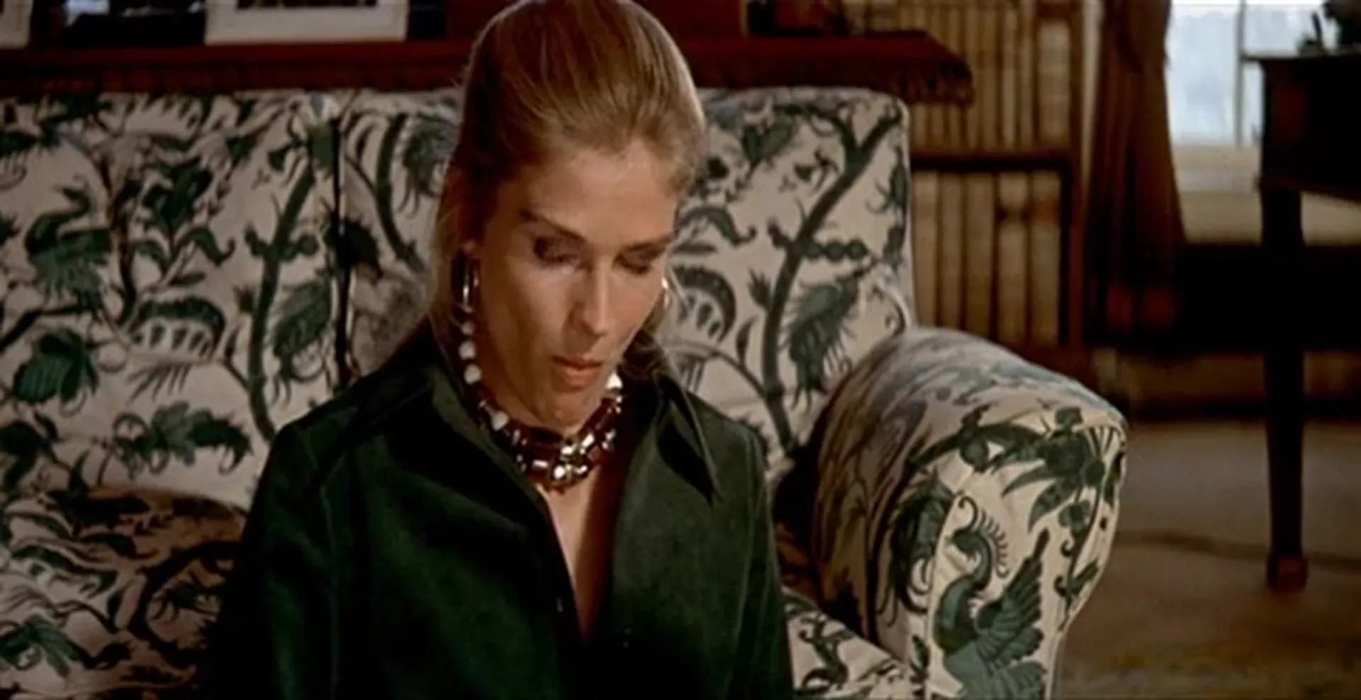 11 Harrowhouse scene still 4