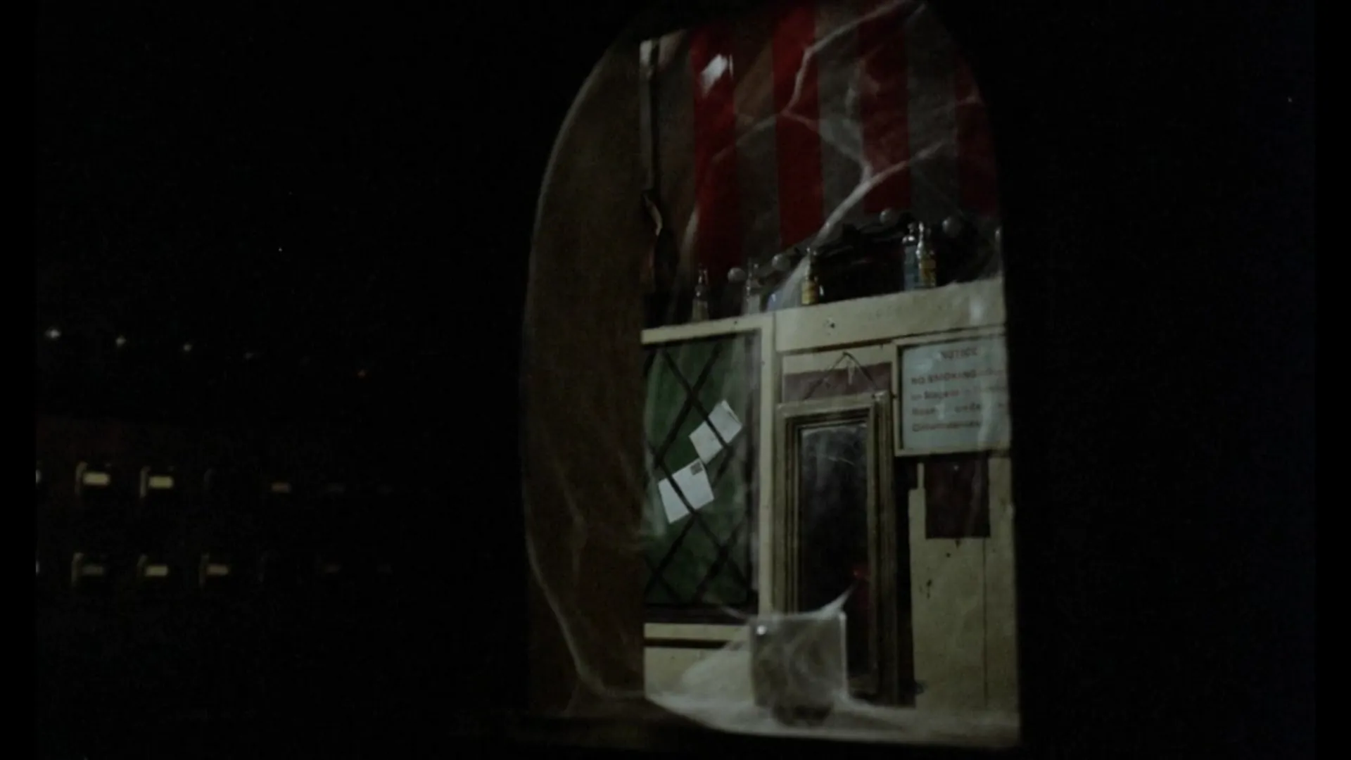 The Flesh and Blood Show scene still 1
