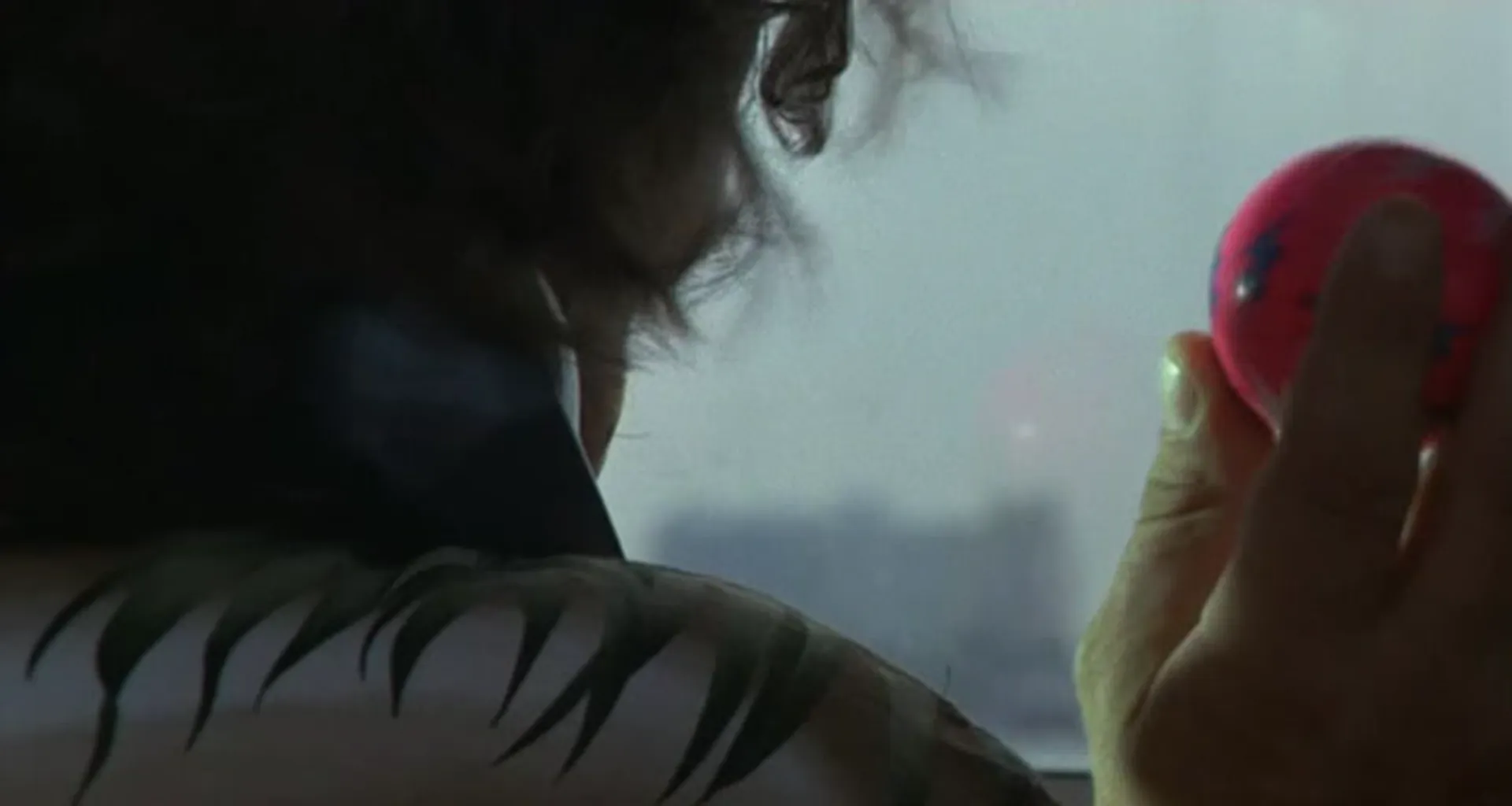 The Mean Season scene still 4