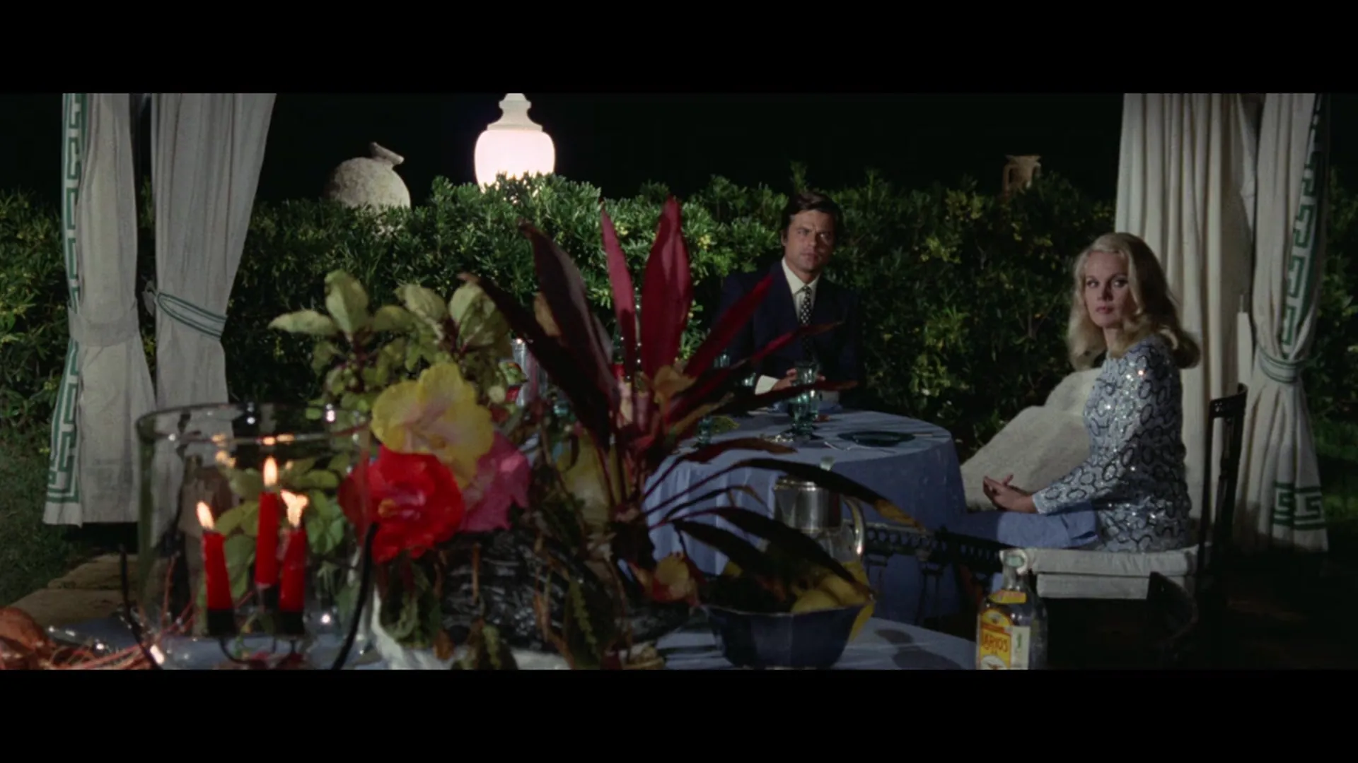 A Quiet Place to Kill scene still 2
