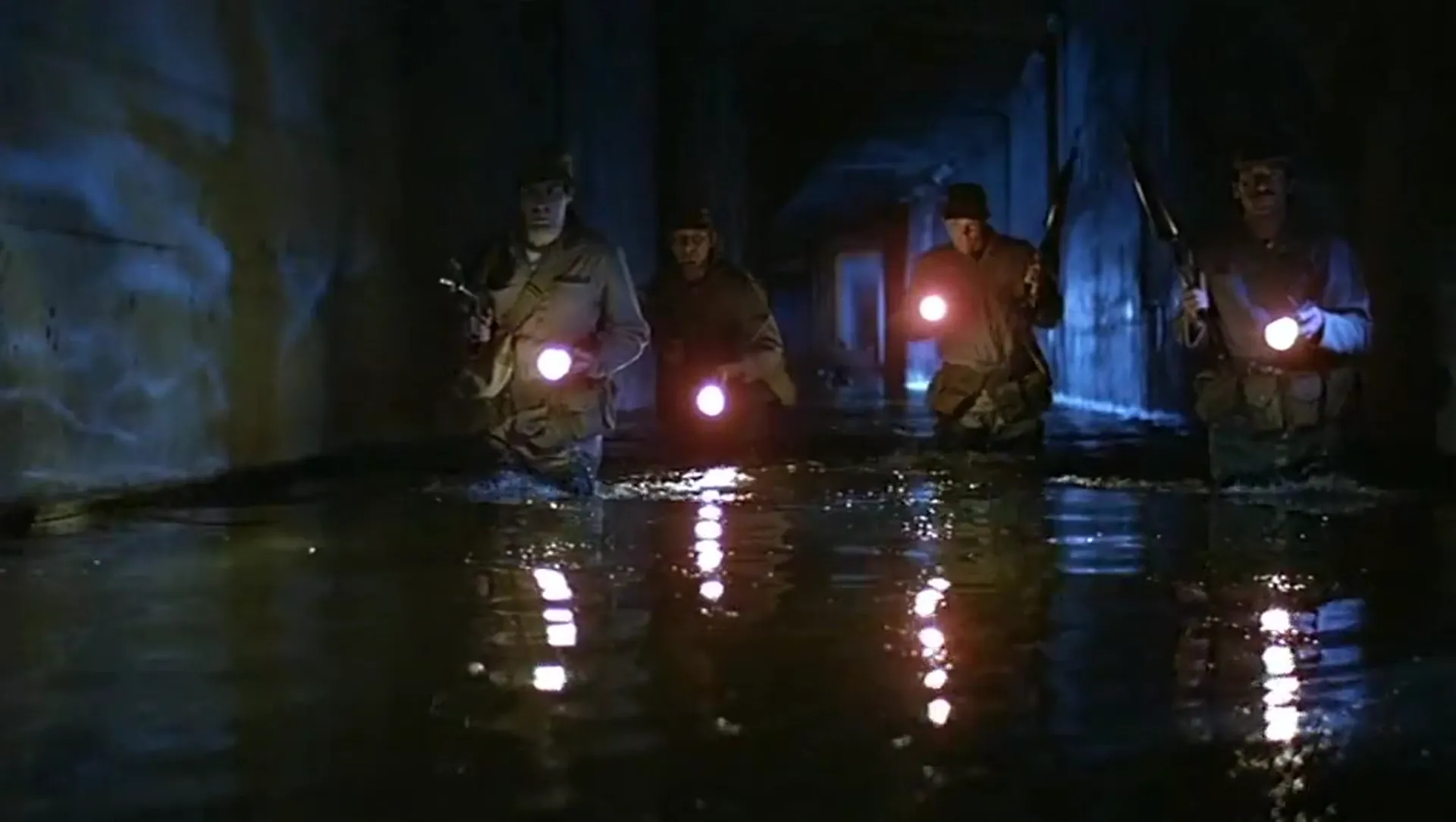 Alligator scene still 6