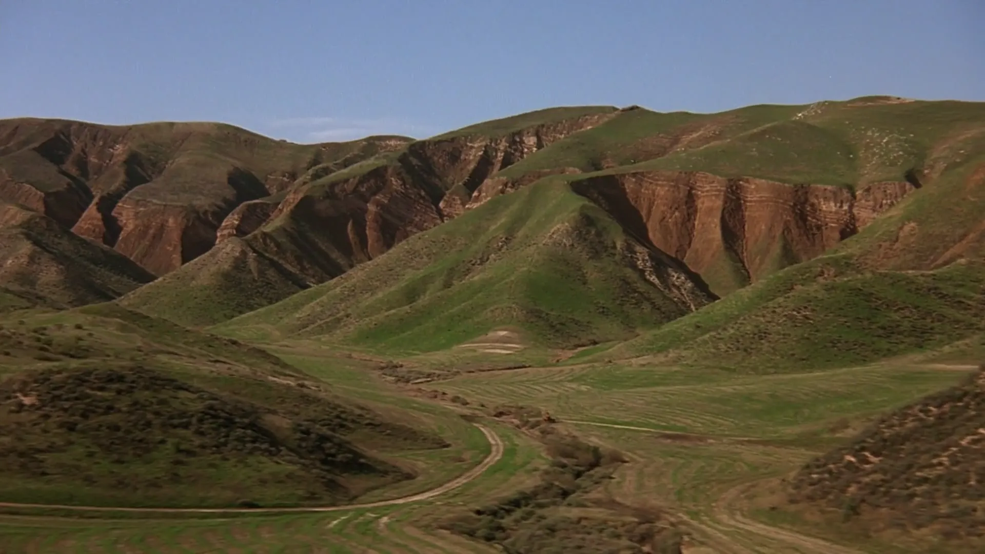 Leprechaun scene still 1