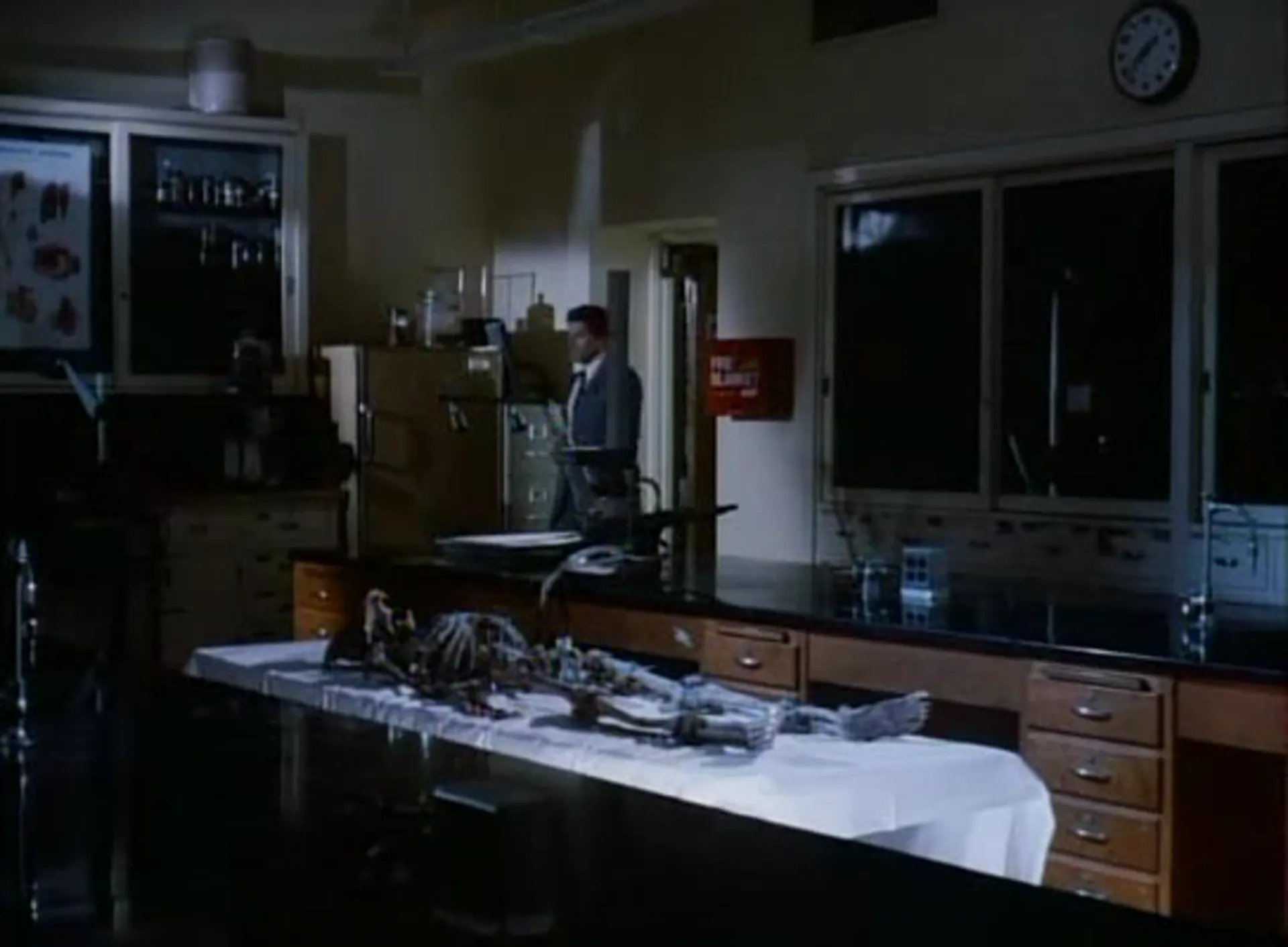 Werewolf scene still 5