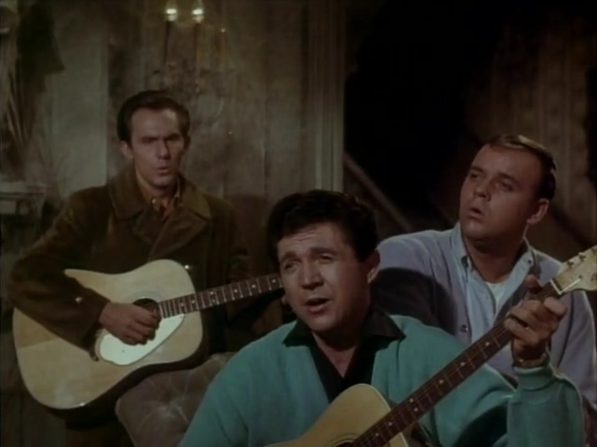 Hillbillys in a Haunted House scene still 2