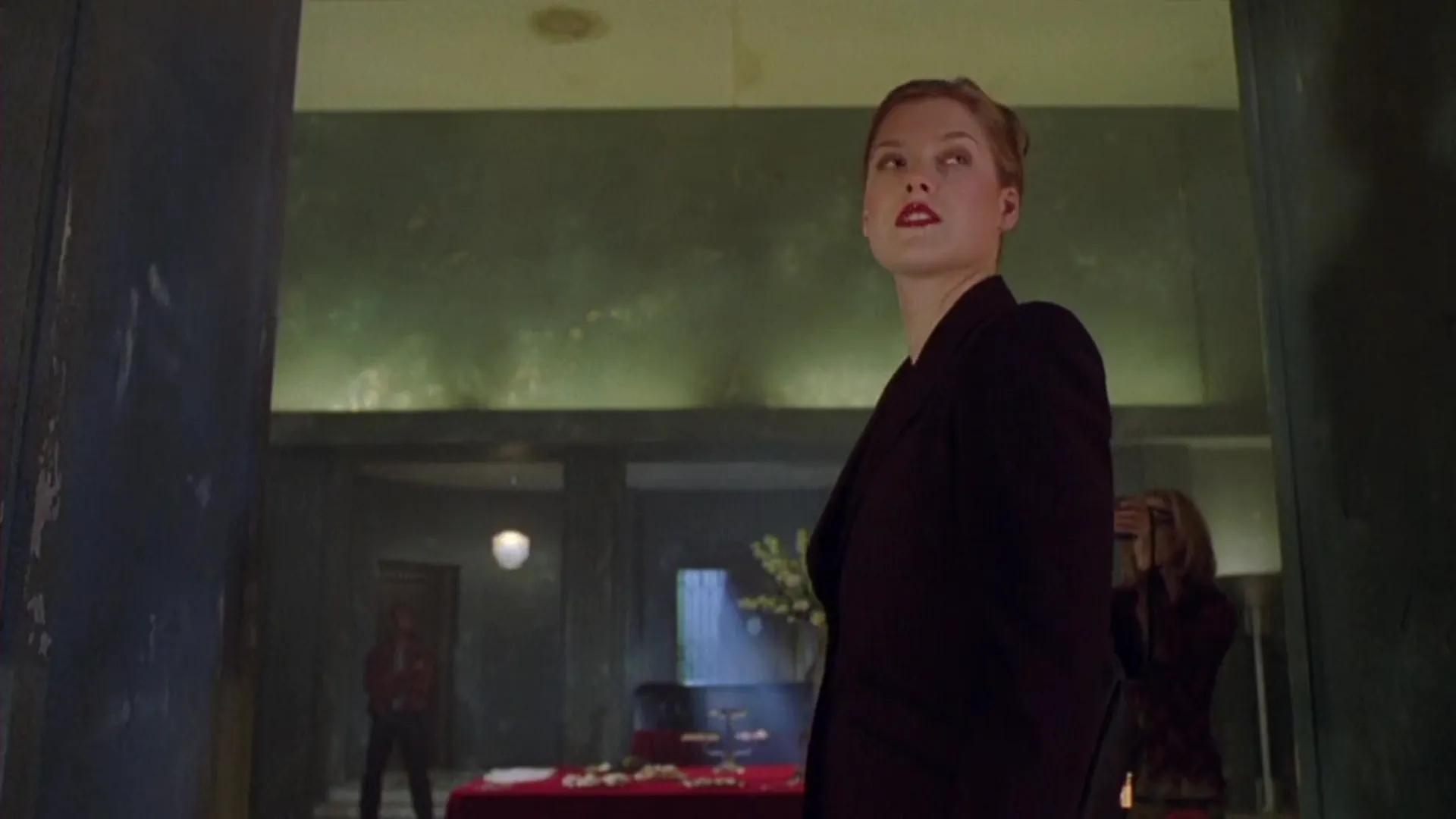 House on Haunted Hill scene still 2