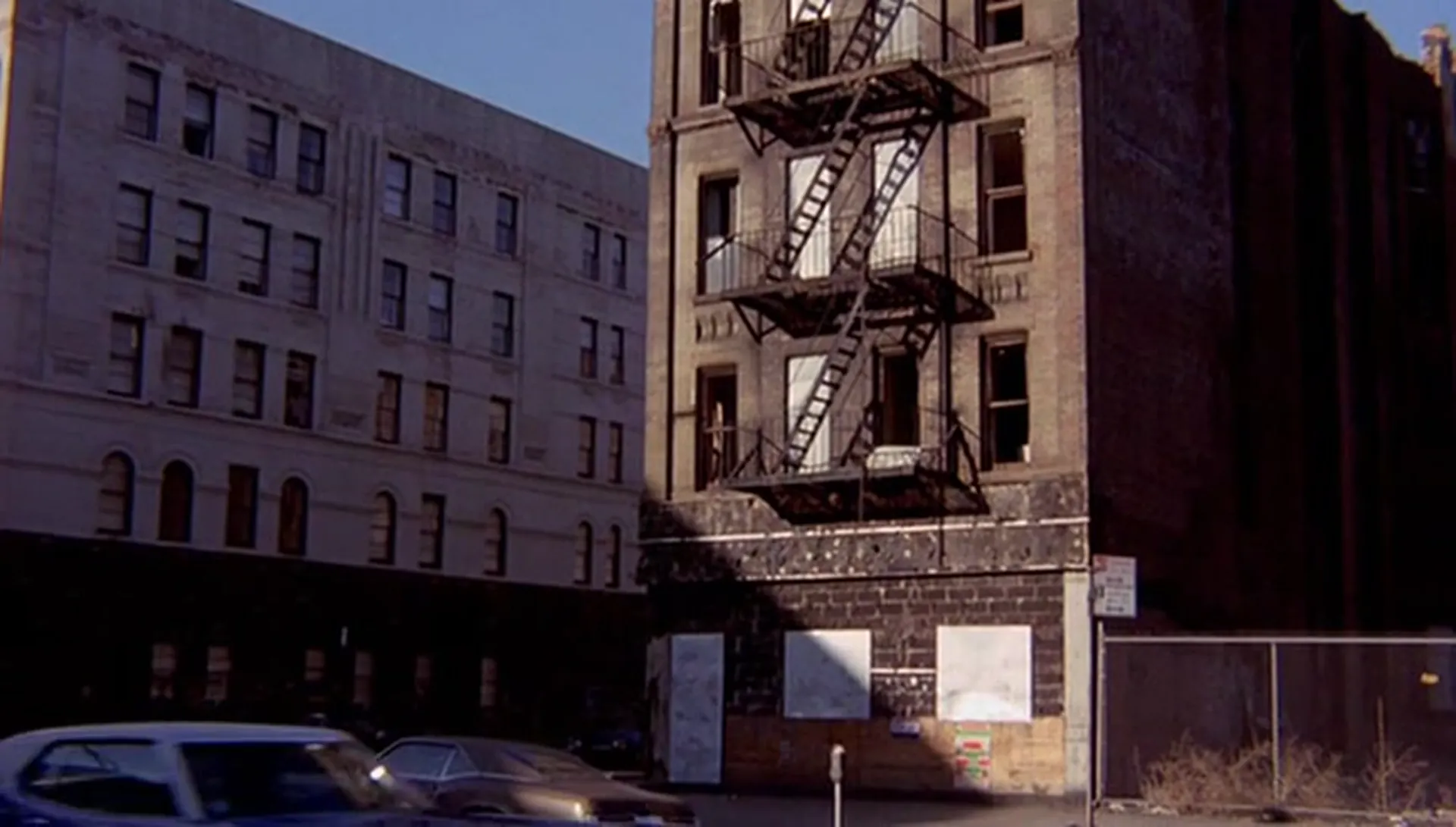 Gordon's War scene still 2