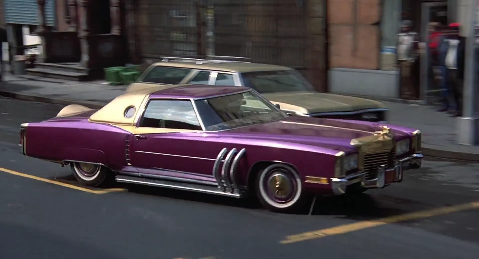 Willie Dynamite scene still 4