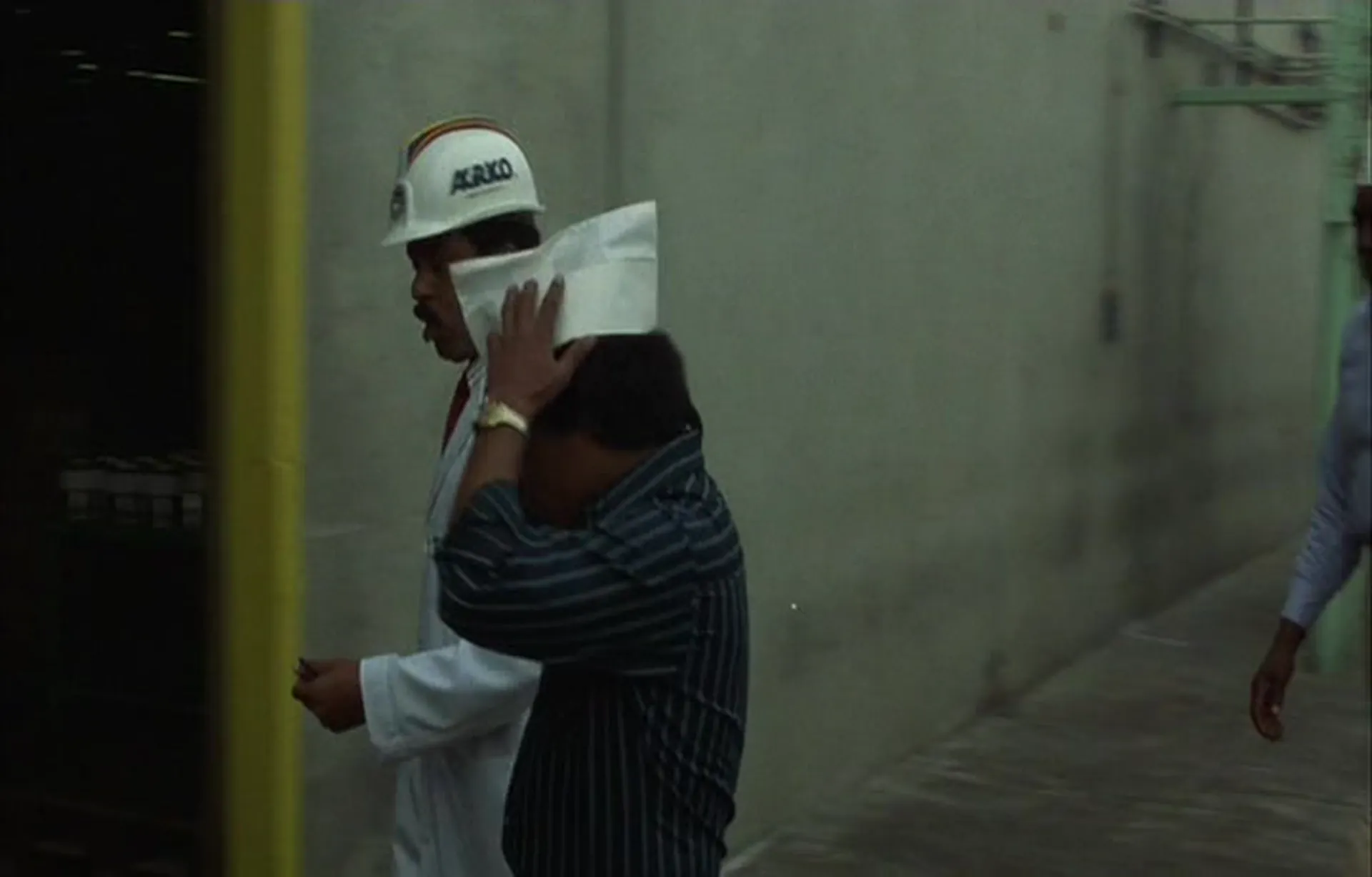 Which Way Is Up? scene still 6