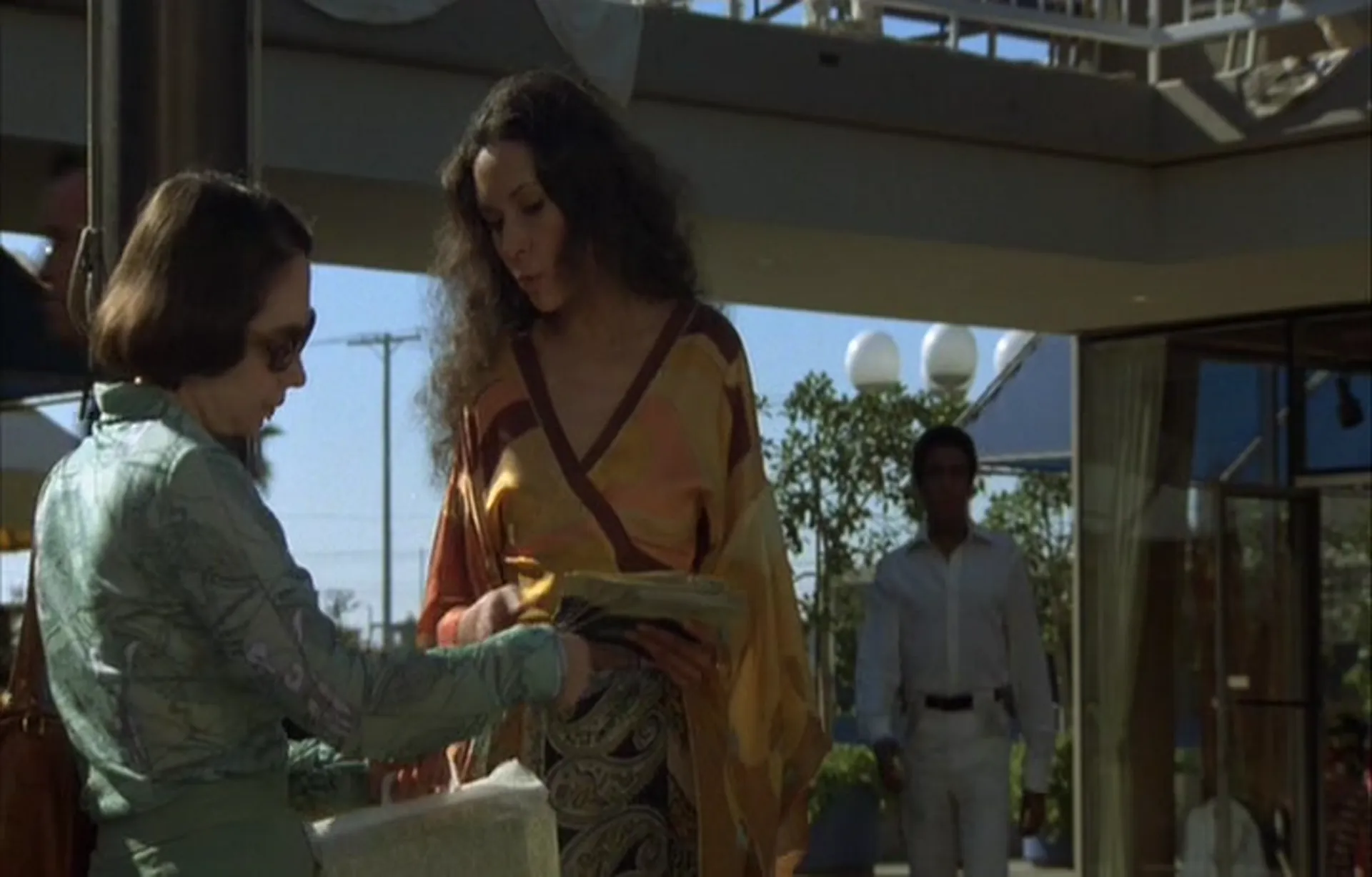 Which Way Is Up? scene still 2