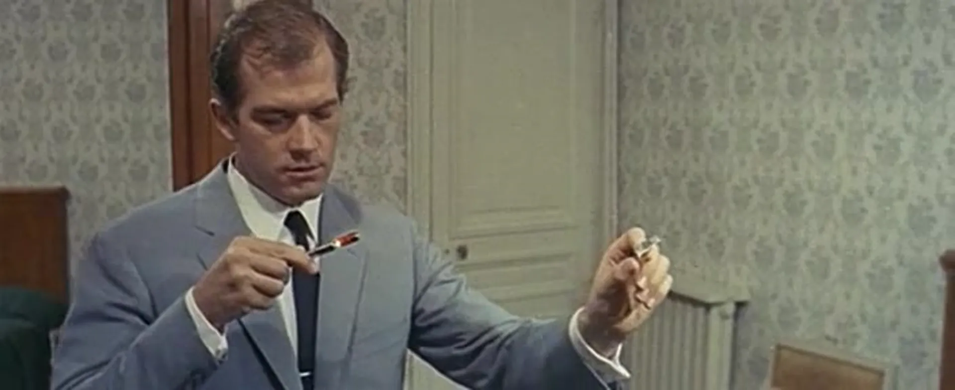 Secret Agent Fireball scene still 5