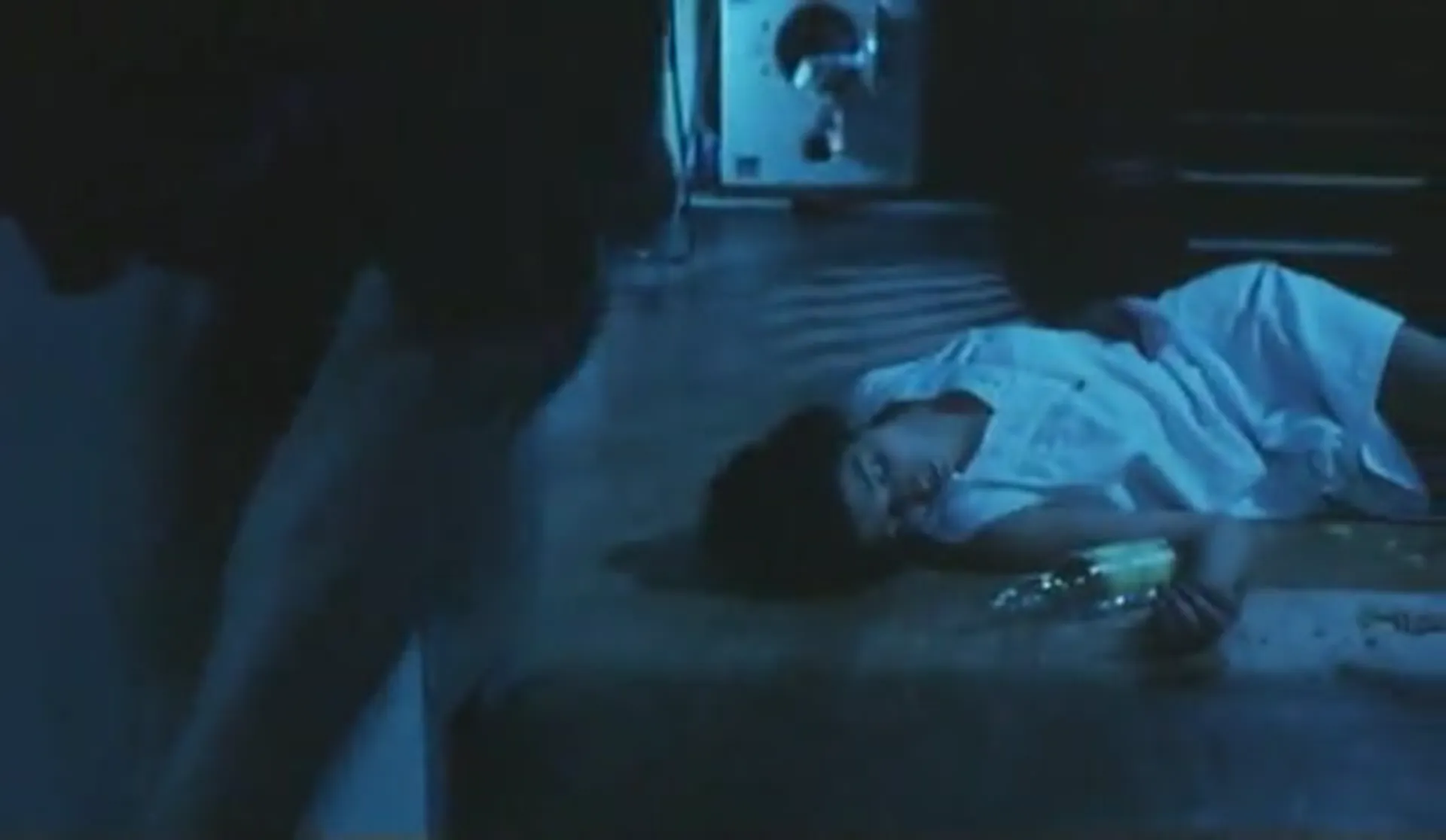 The Washing Machine scene still 1