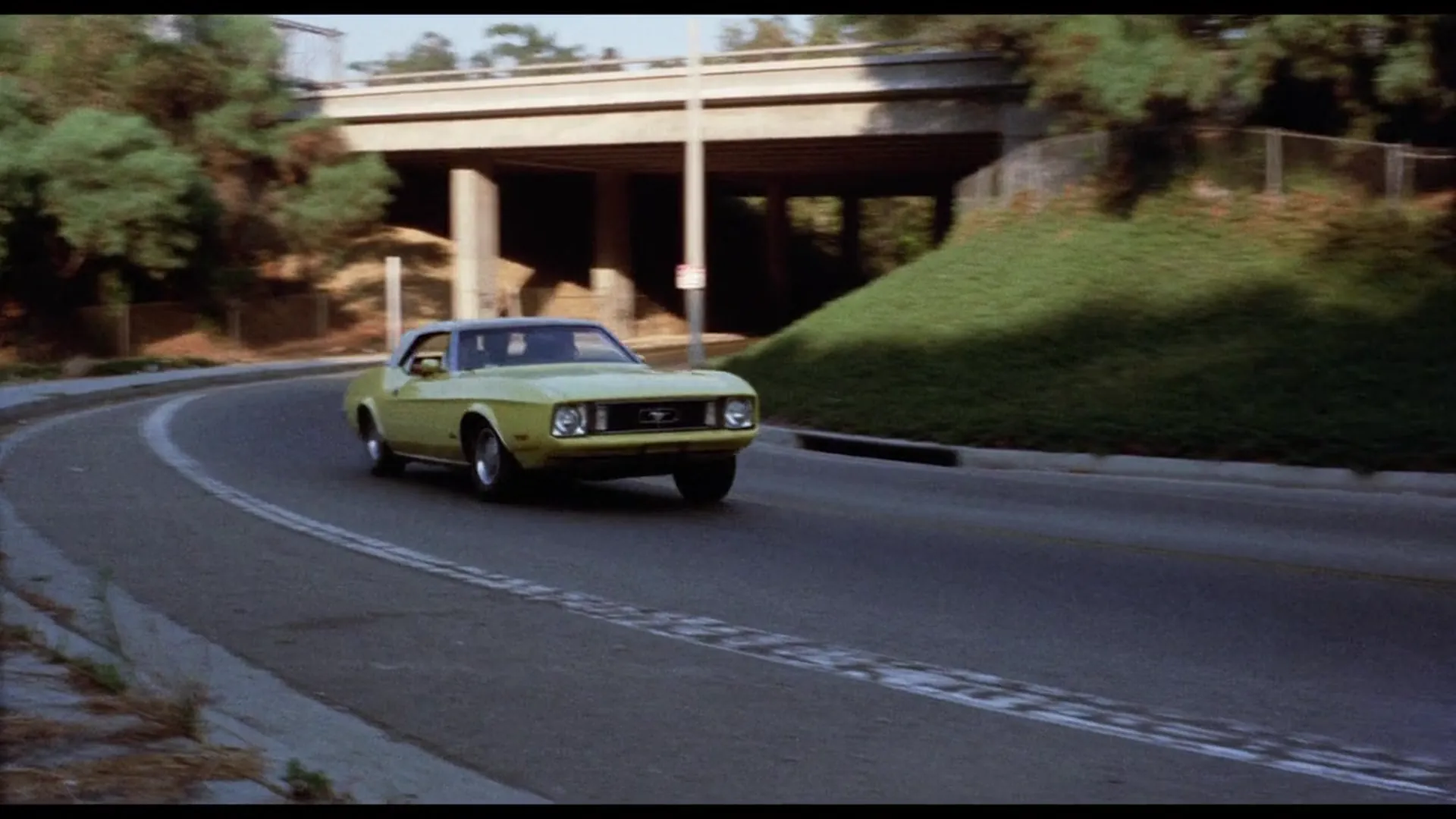 Dynamite Brothers scene still 4