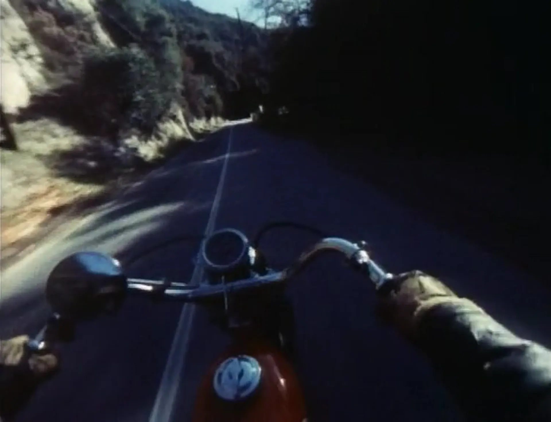 Run, Angel, Run! scene still 3
