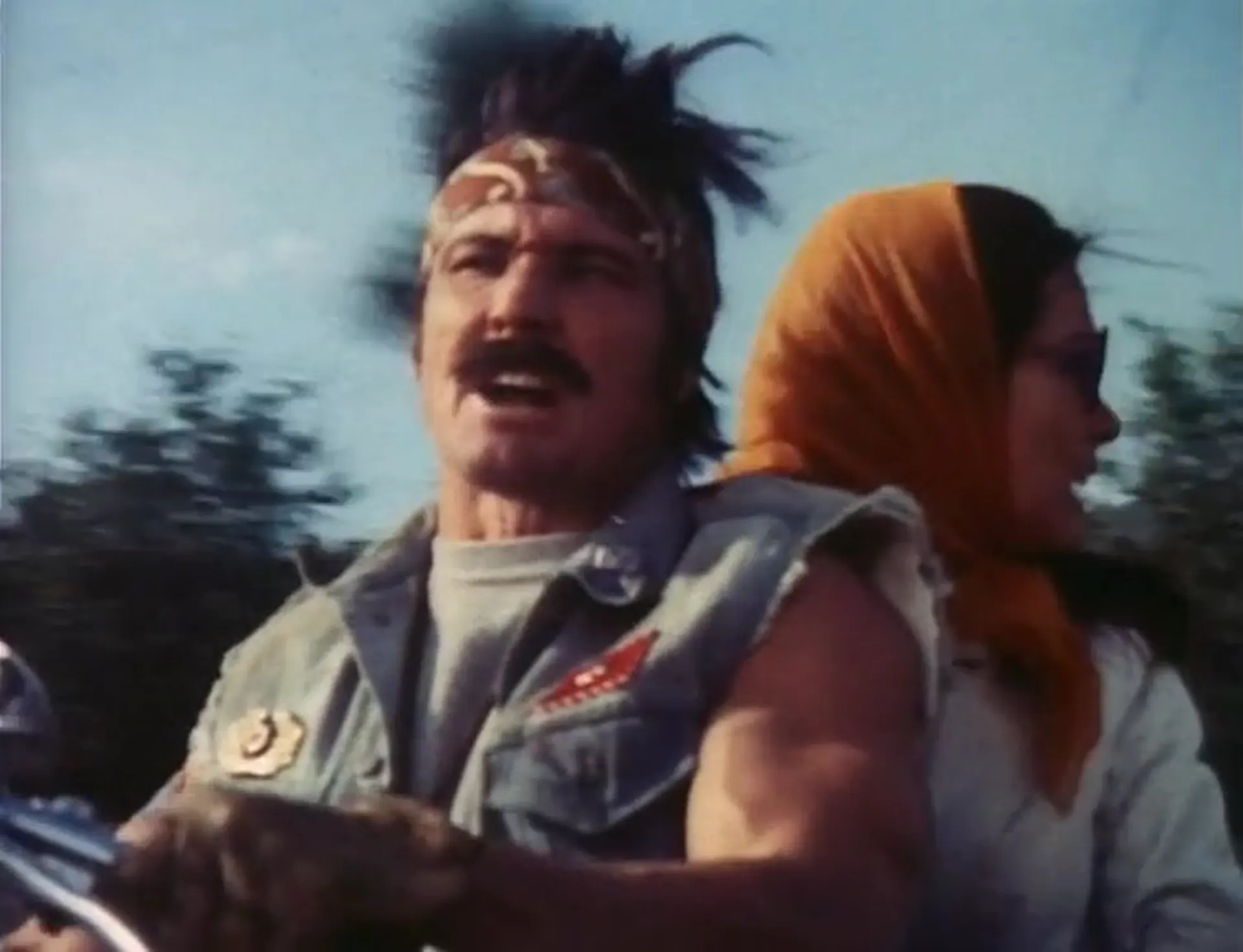 Run, Angel, Run! scene still 1