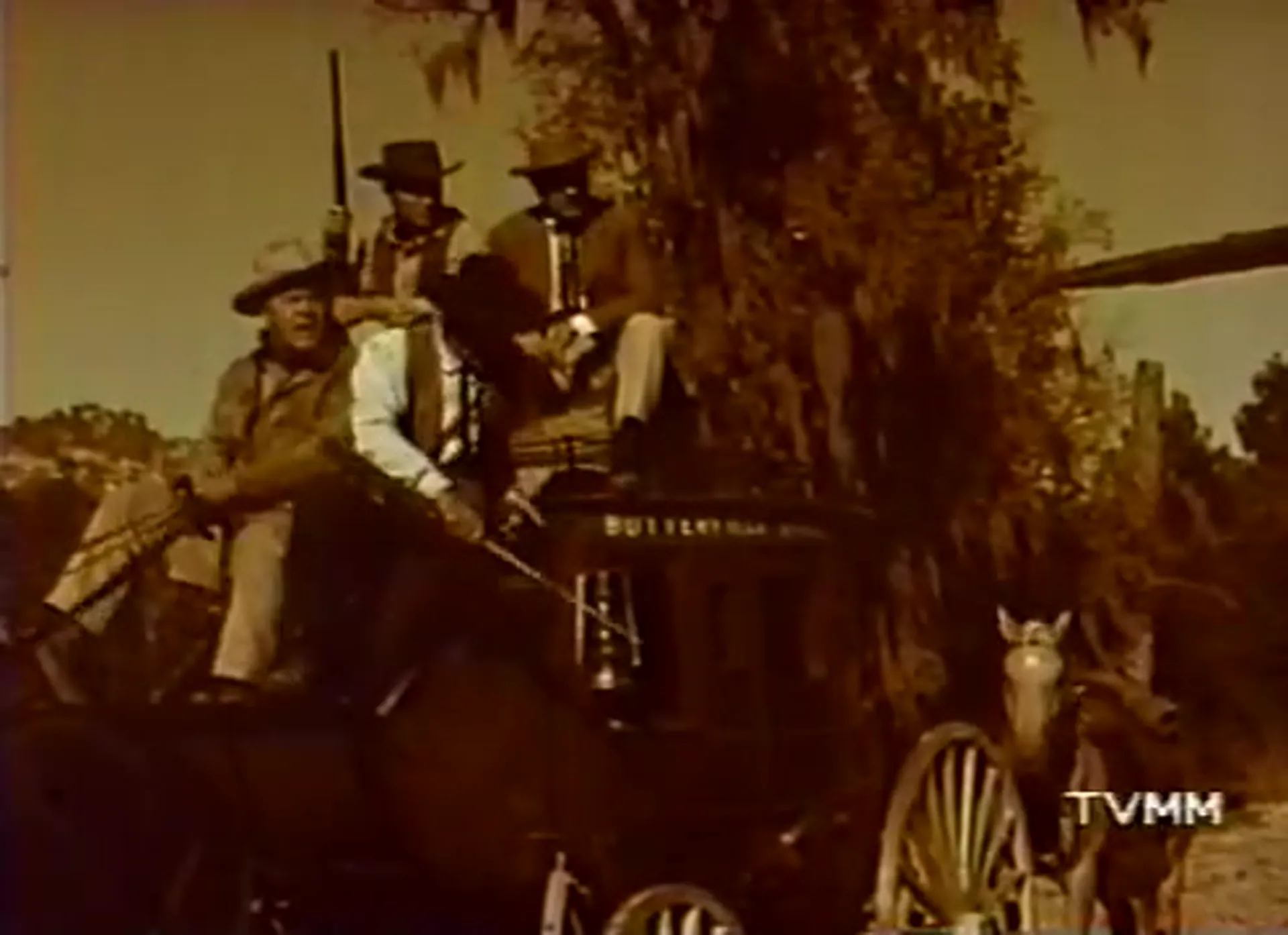 Five Bold Women scene still 6