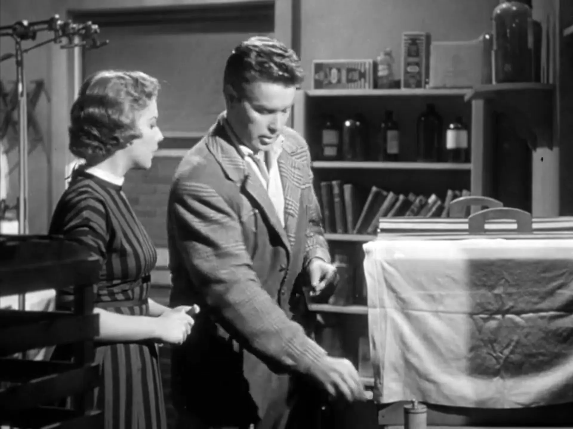 The Neanderthal Man scene still 11